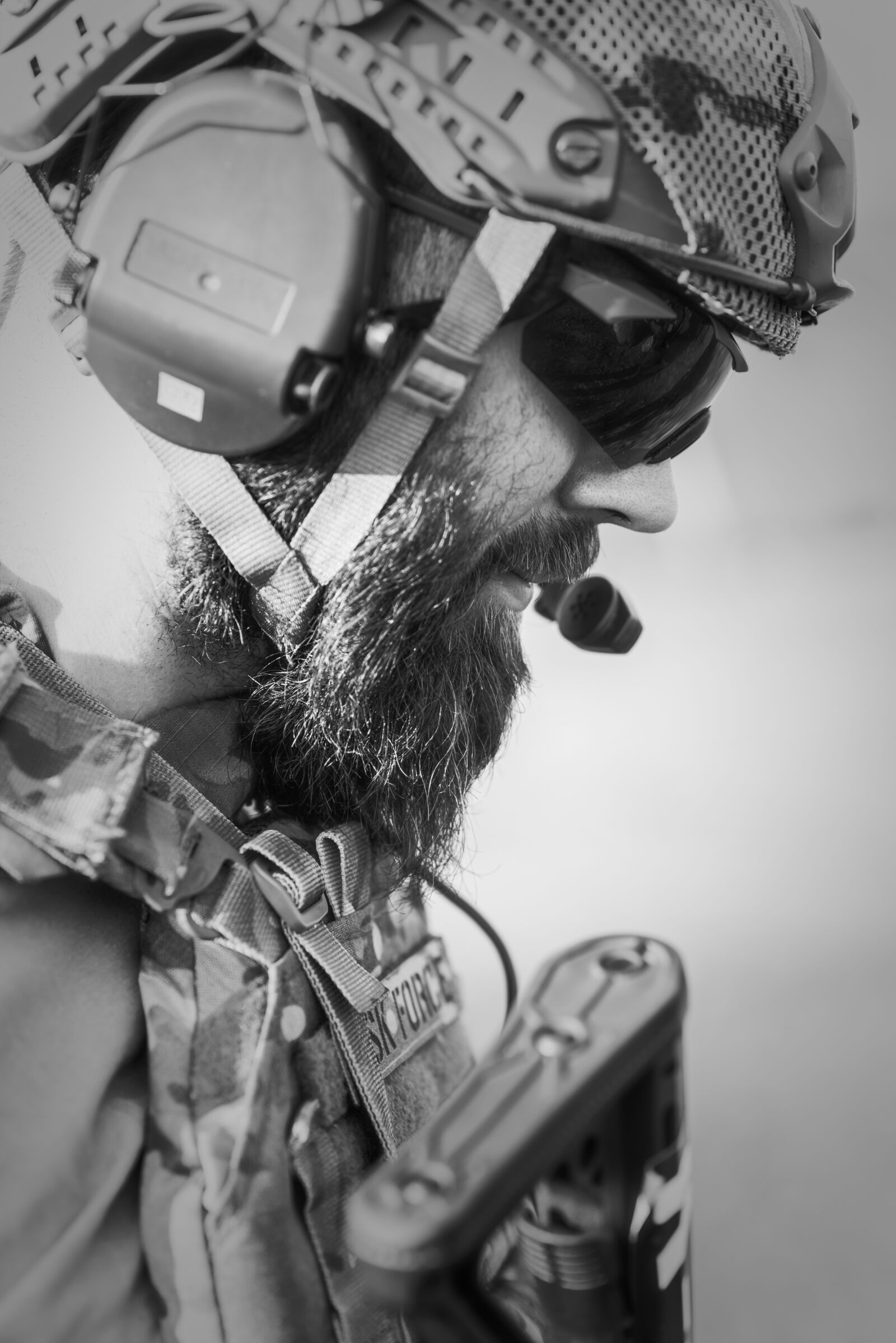 Nikon D600 sample photo. War, desert, guns photography