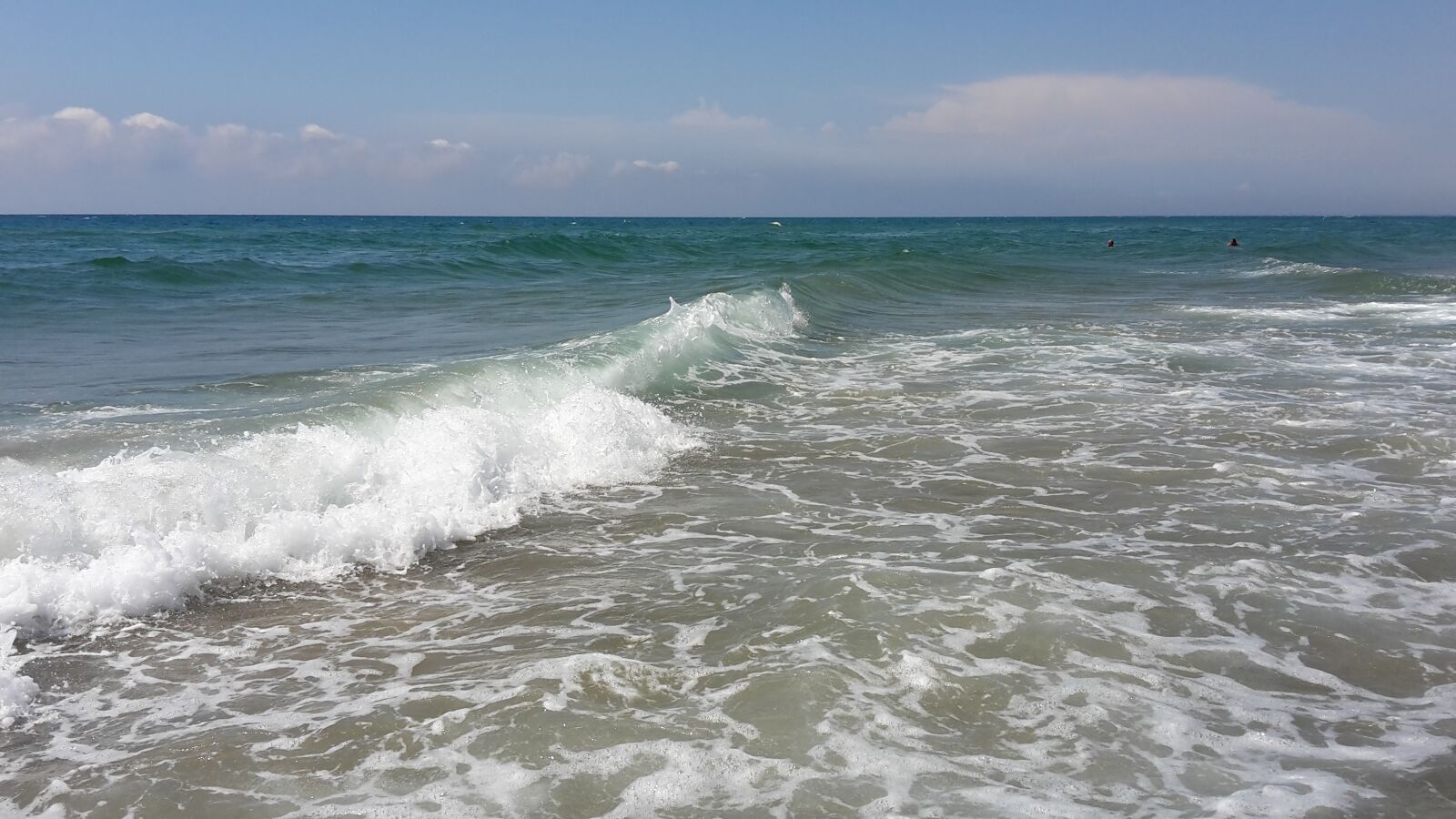 Samsung Galaxy S5 Mini sample photo. Sea, sky, water photography