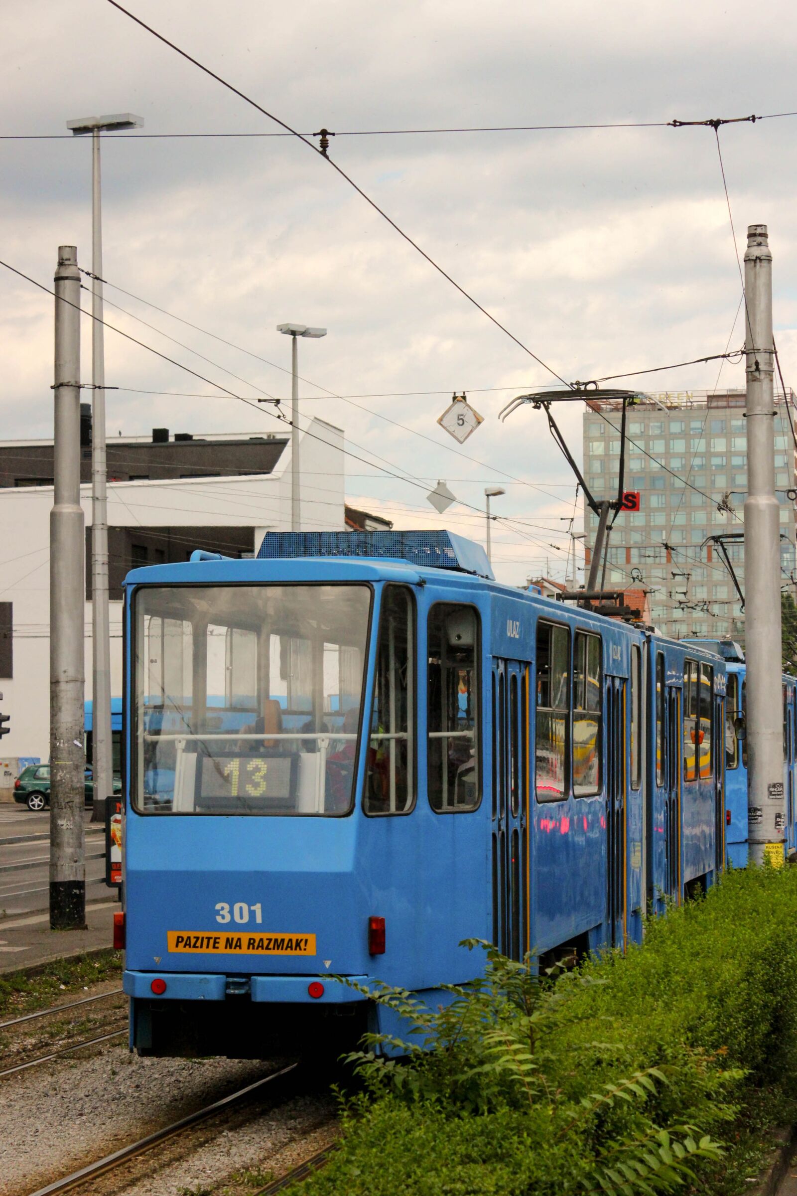 Canon EOS 600D (Rebel EOS T3i / EOS Kiss X5) sample photo. Train, railway, transportation system photography