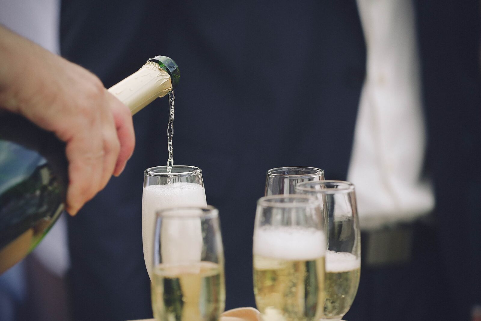 Canon EOS 5D Mark III sample photo. Champagne, white wine, bottle photography