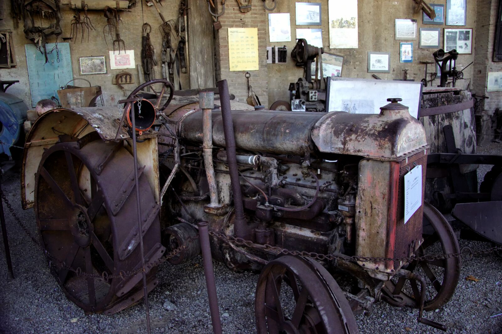 Nikon D3200 sample photo. Tractor, old, agriculture photography