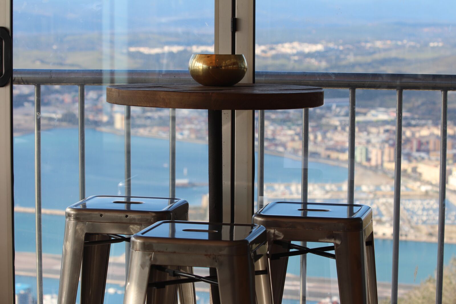 Canon EF 70-300mm F4-5.6 IS USM sample photo. Romantic table, landscape, gibraltar photography