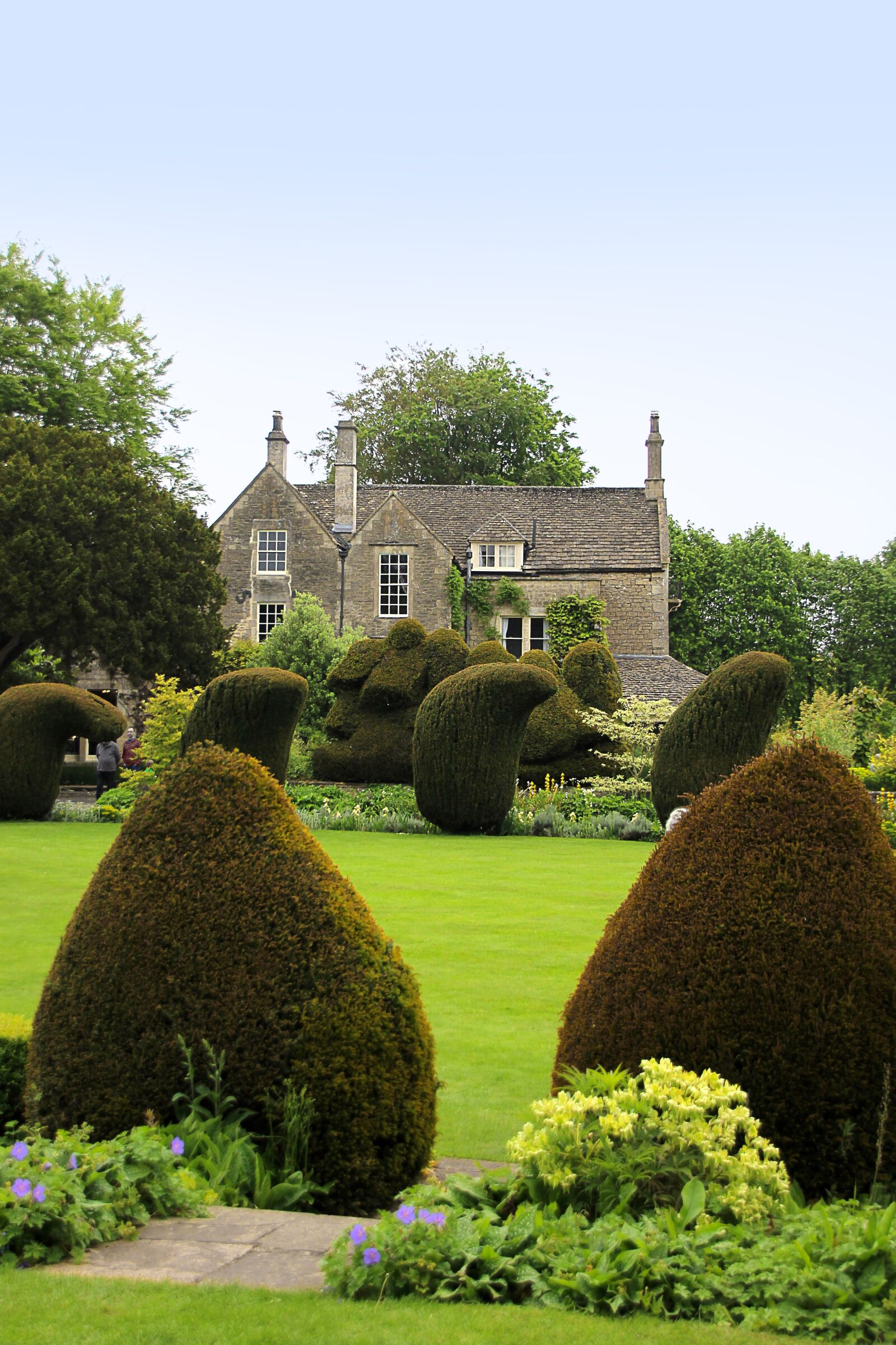 Canon EOS 1300D (EOS Rebel T6 / EOS Kiss X80) sample photo. Manor house, garden, park photography
