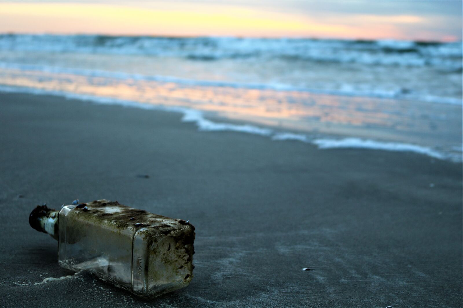 Canon EOS 750D (EOS Rebel T6i / EOS Kiss X8i) sample photo. Sea, water, beach photography