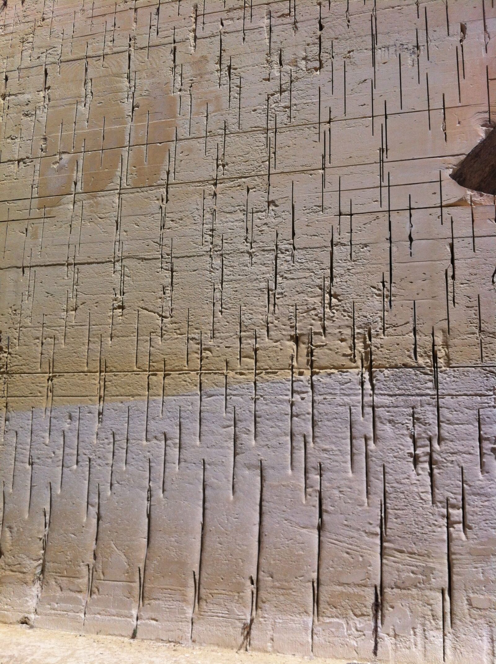 Apple iPhone 4 sample photo. Structure, wall, background photography
