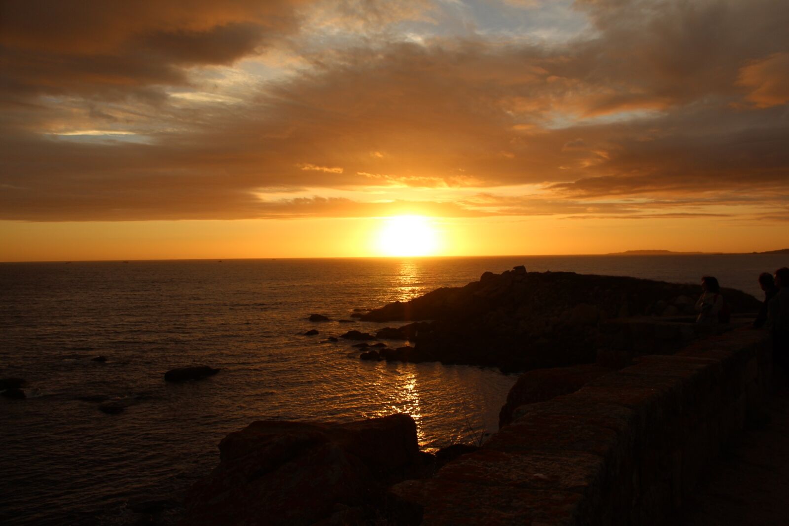Canon EOS 1300D (EOS Rebel T6 / EOS Kiss X80) sample photo. Sunset, galicia, night photography