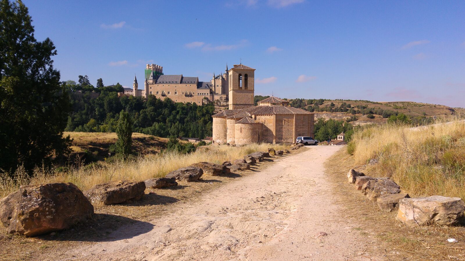 LG G4 sample photo. Spain, segovia, medieval castle photography