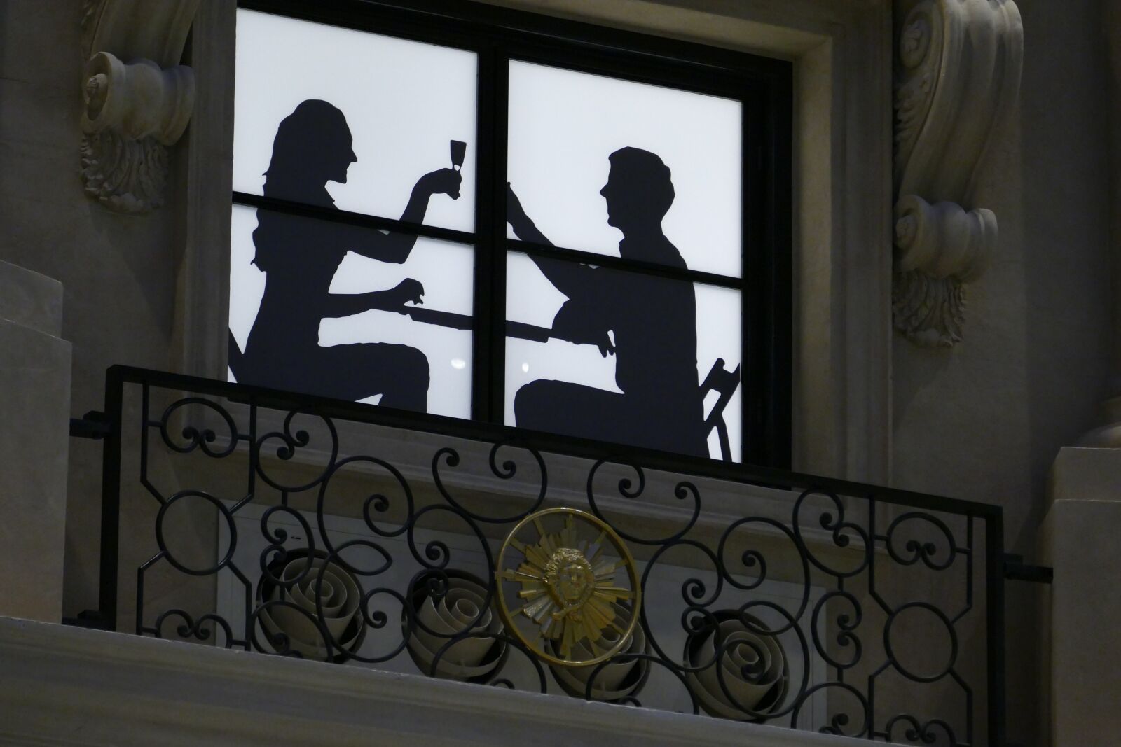Panasonic Lumix DMC-FZ1000 sample photo. Window, silhouette, image photography