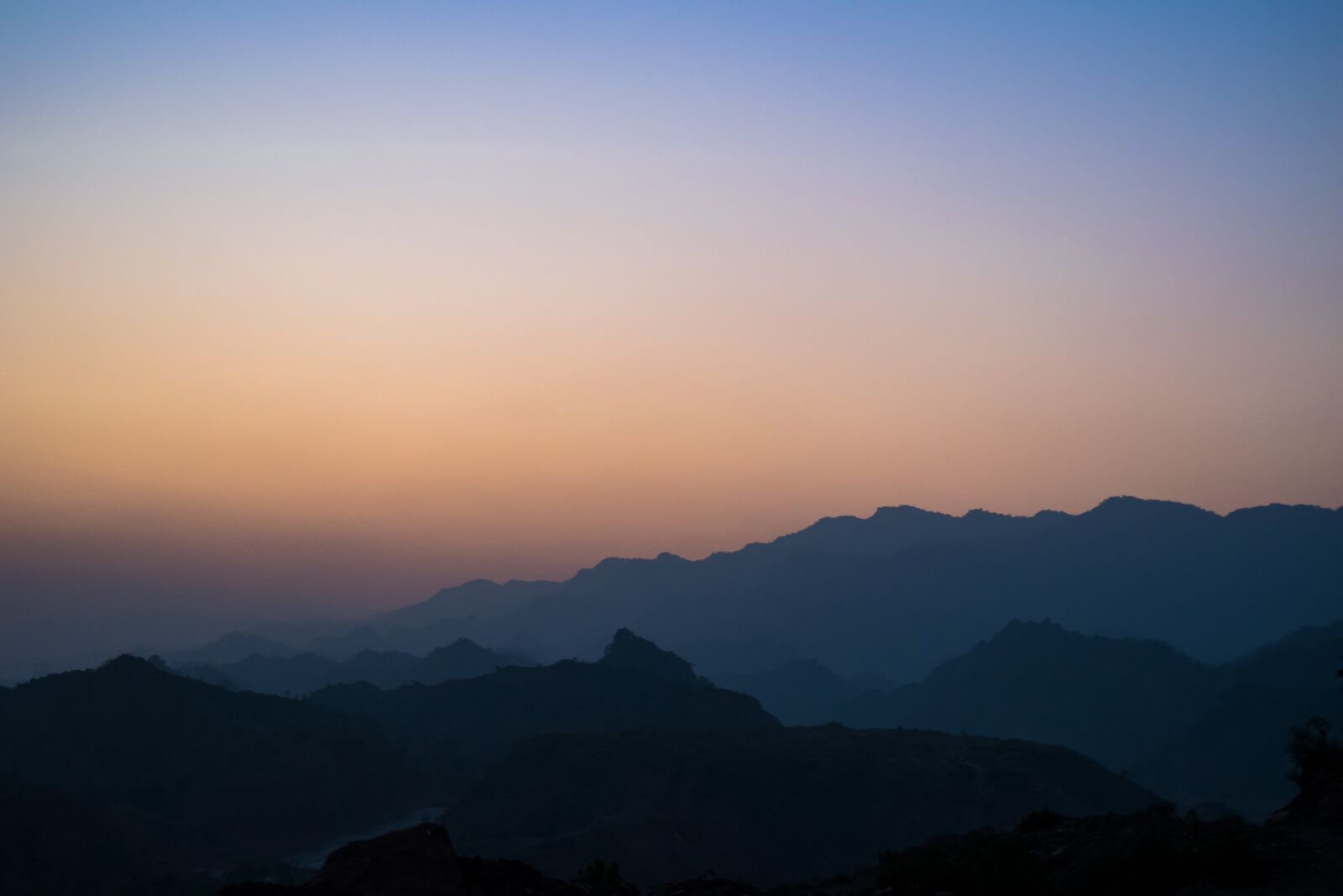 Nikon D5300 sample photo. Mist blue, pale sunset photography