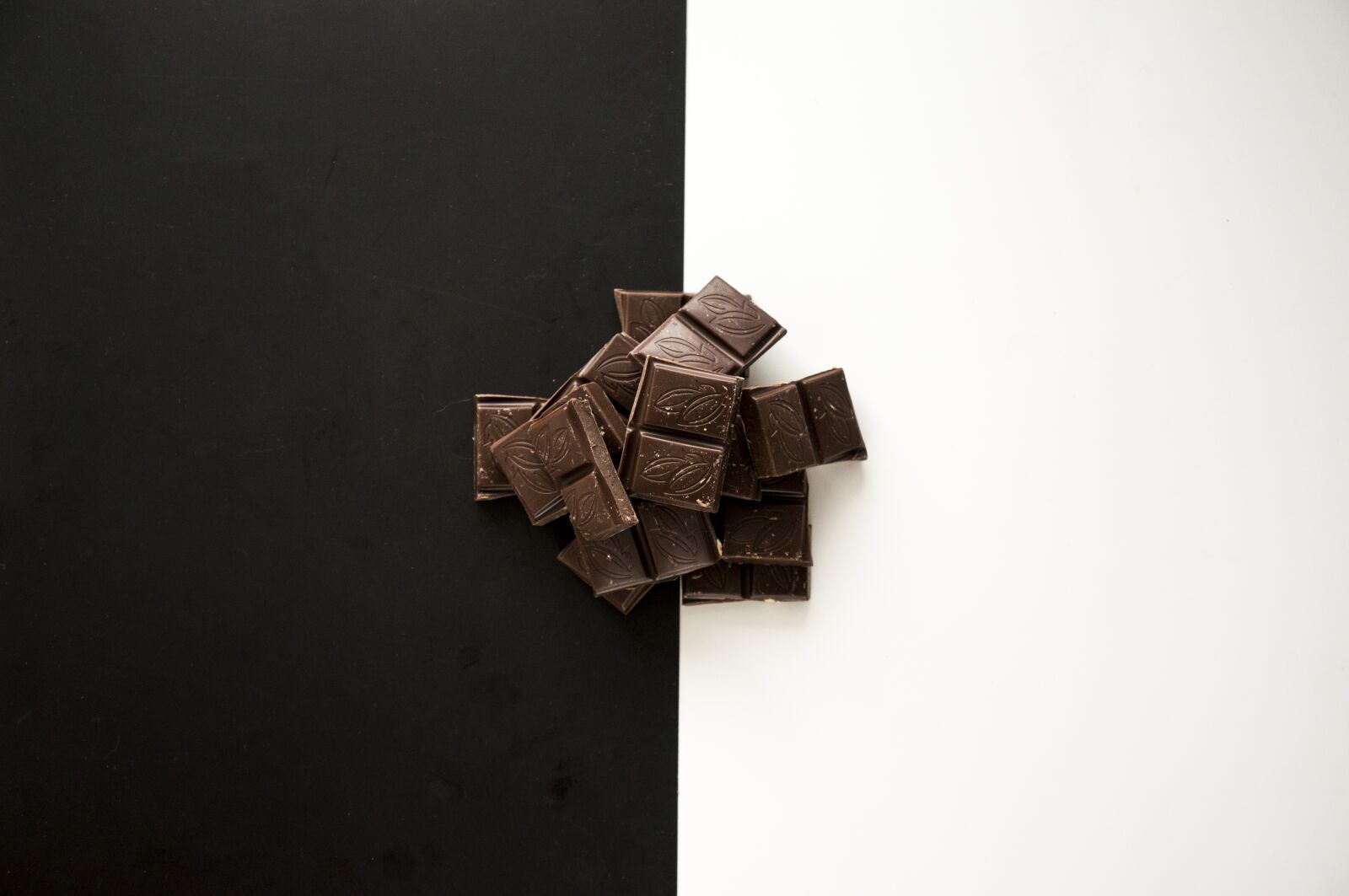 Sony Alpha NEX-5R sample photo. Chocolate, sugar, eat photography