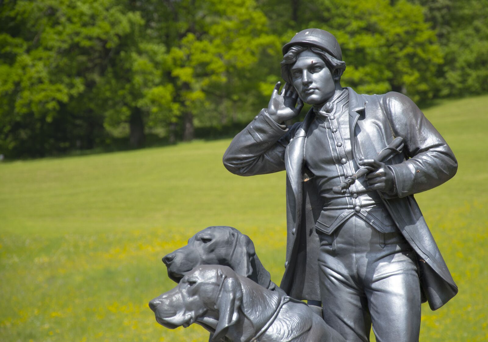 Nikon D3200 sample photo. Statue, emperor, hunter photography