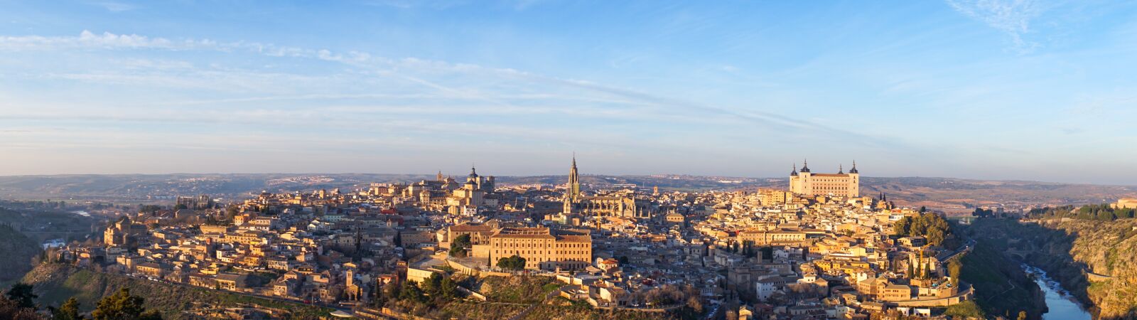 Sony a7 II + Sony FE 28-70mm F3.5-5.6 OSS sample photo. Panorama, toledo, spain photography