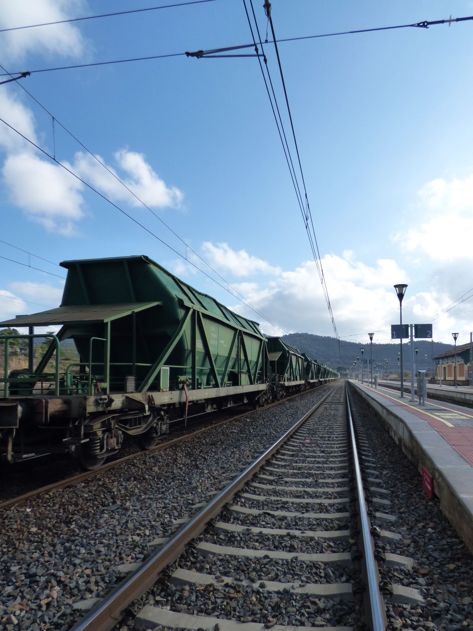 Panasonic Lumix DMC-FZ70 sample photo. Railway, comboy goods, cargo photography