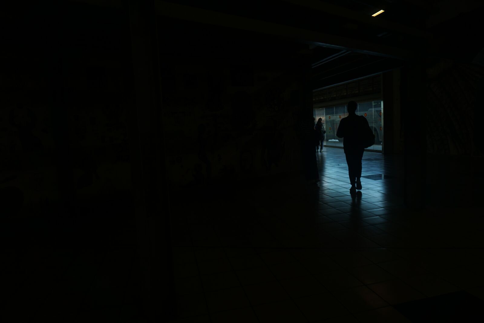 Sony a6000 sample photo. Shadow, dark, silhouette photography