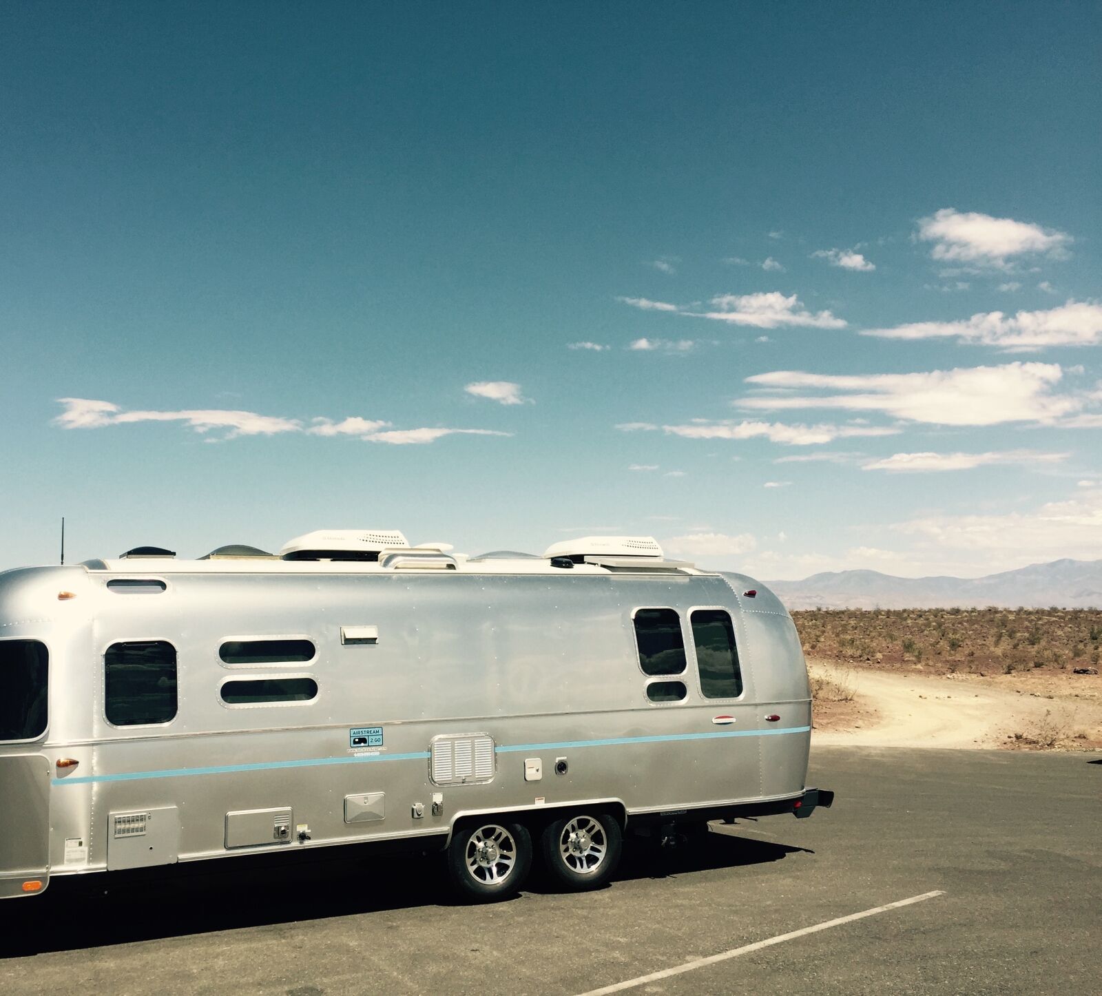 Apple iPhone 6 sample photo. Air flow, we, caravan photography