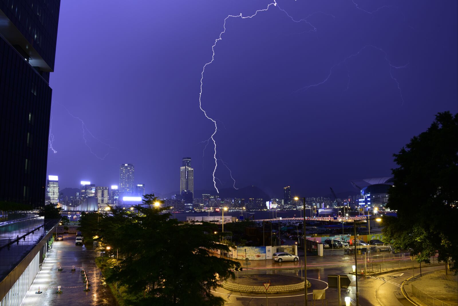 Nikon D750 sample photo. Hongkong, night, thunder photography