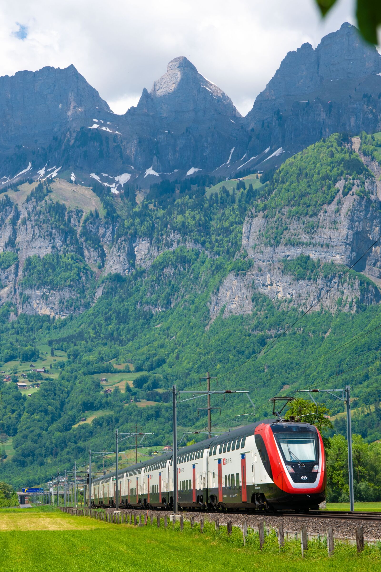 Nikon D850 sample photo. Passenger train, sbb, train photography