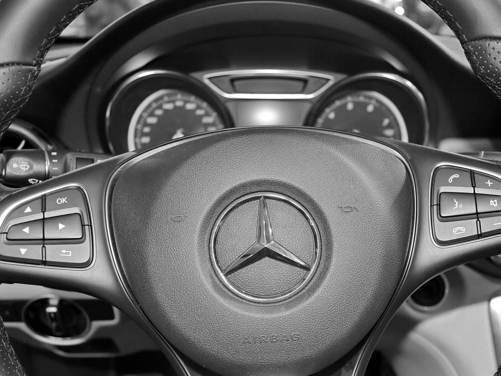 Nikon D5500 sample photo. Steering wheel, shift, speedometer photography