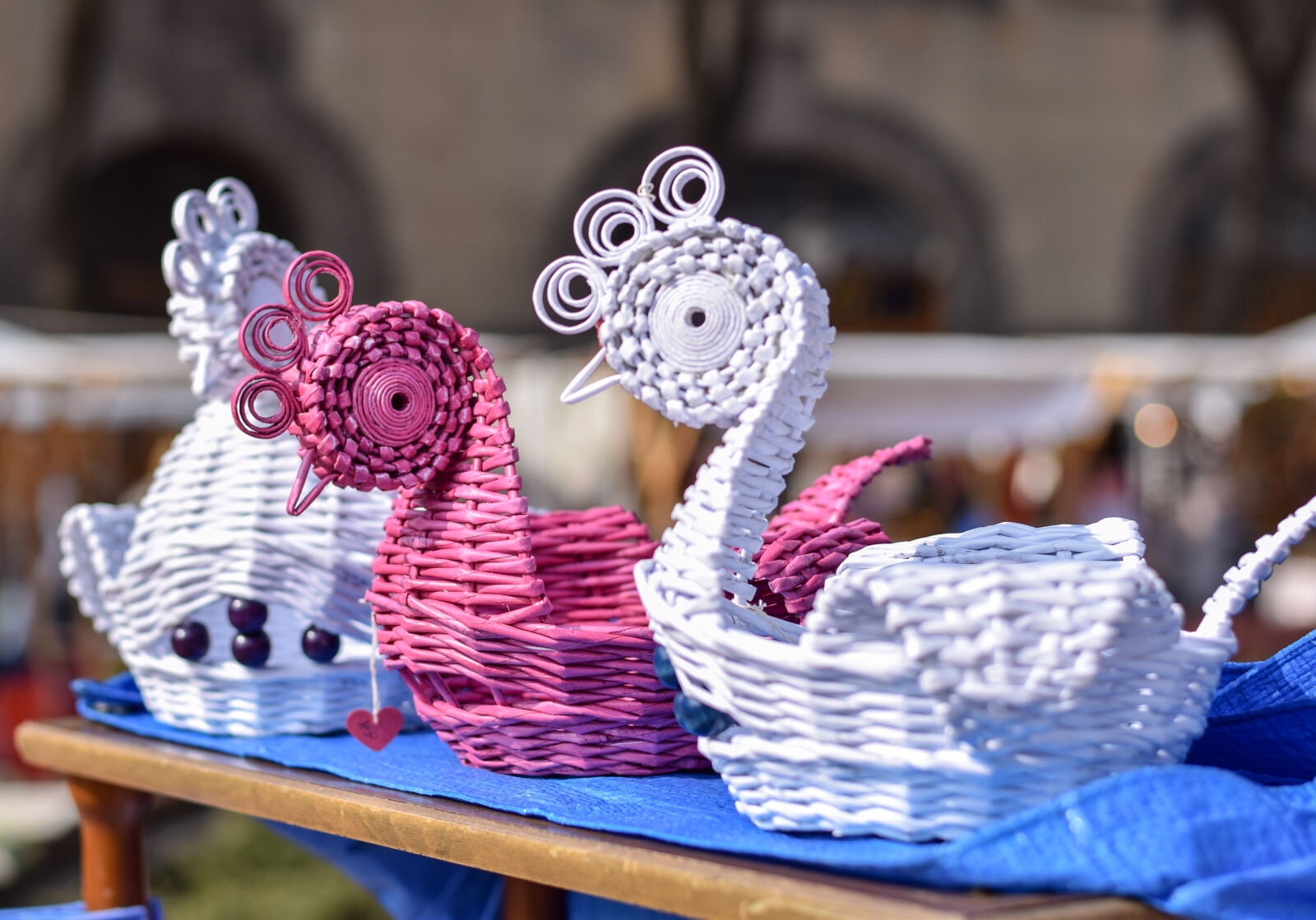 Nikon AF-S Nikkor 50mm F1.8G sample photo. Baskets, chicken, easter, pink photography