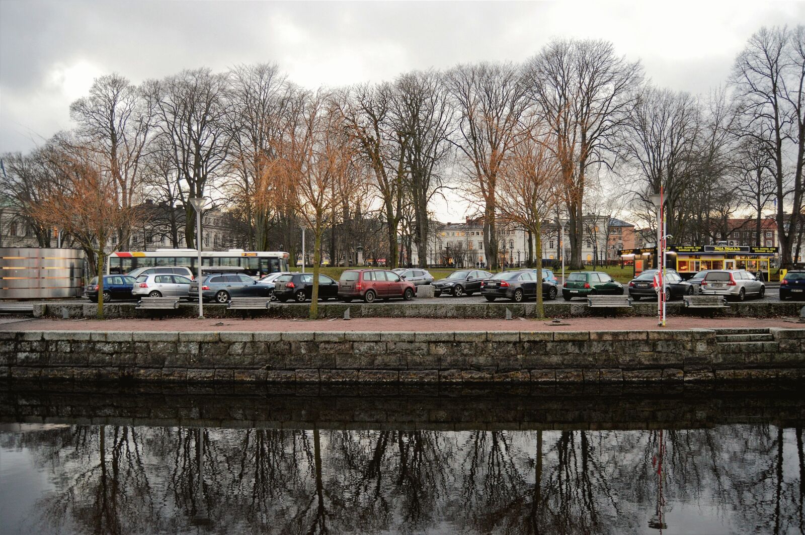 Nikon D3200 sample photo. Cars, city, cloudy, day photography