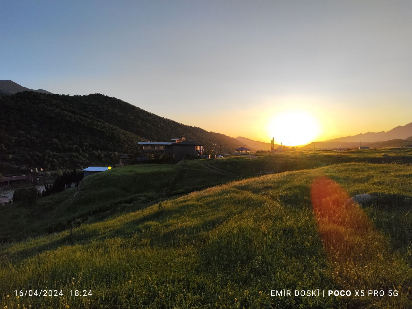 Xiaomi 22101320G sample photo. Poco x5 pro 5g photography