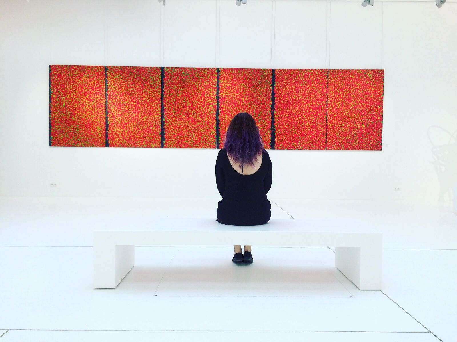iPhone 5s back camera 4.15mm f/2.2 sample photo. Alone, art, art, exhibition photography
