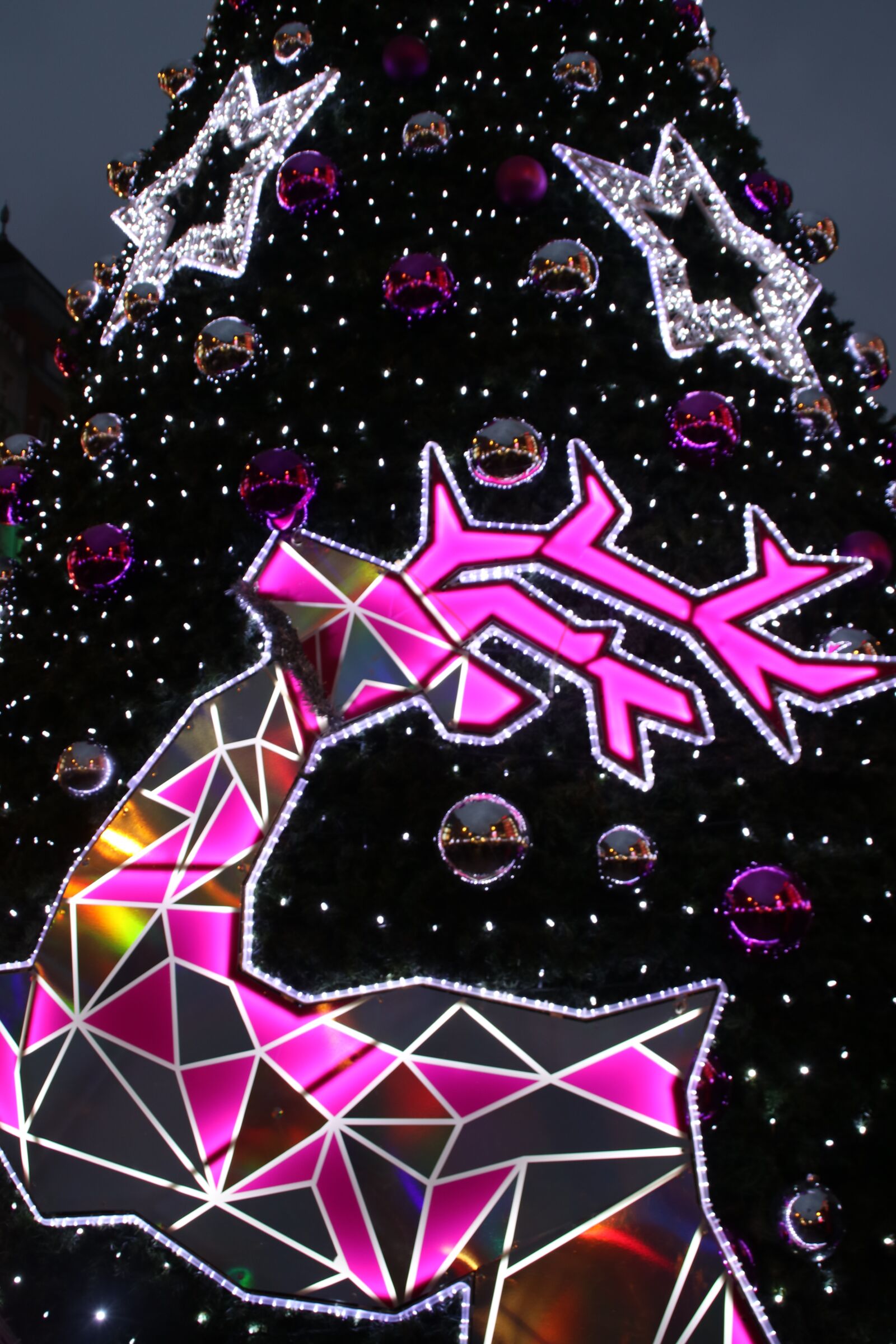 Canon EOS 80D sample photo. Christmas market, prague, christmas photography