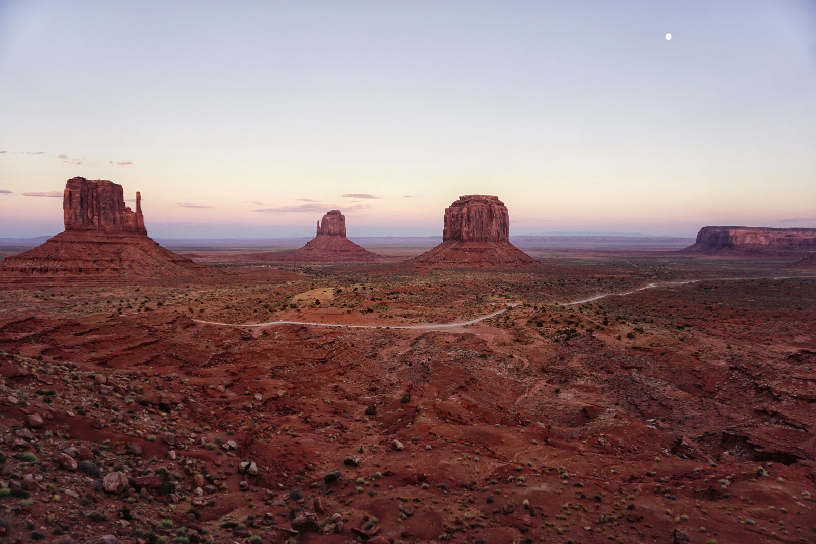 Sony E 16-50mm F3.5-5.6 PZ OSS sample photo. Monument valley, usa, arizona photography