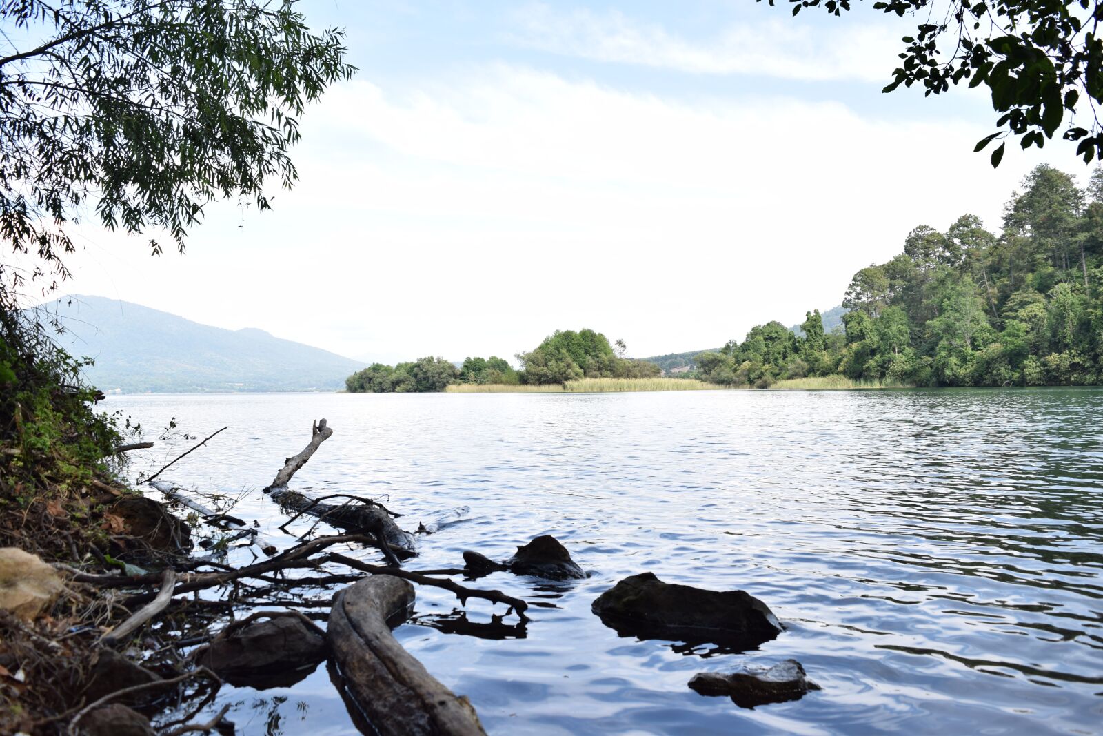 Nikon D3300 sample photo. Lake, lago, zirahuen photography