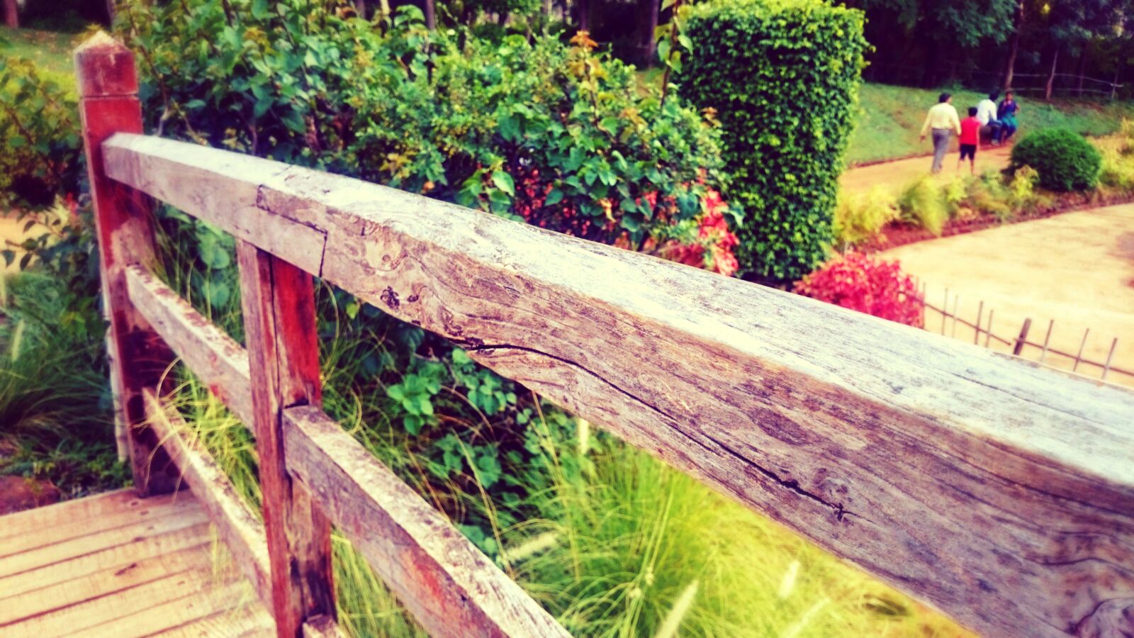Sony Xperia Z2 sample photo. Fence photography