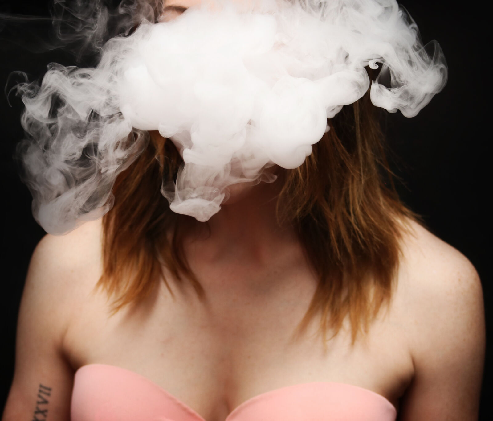 Canon EOS 750D (EOS Rebel T6i / EOS Kiss X8i) sample photo. Clouds, smoke photography