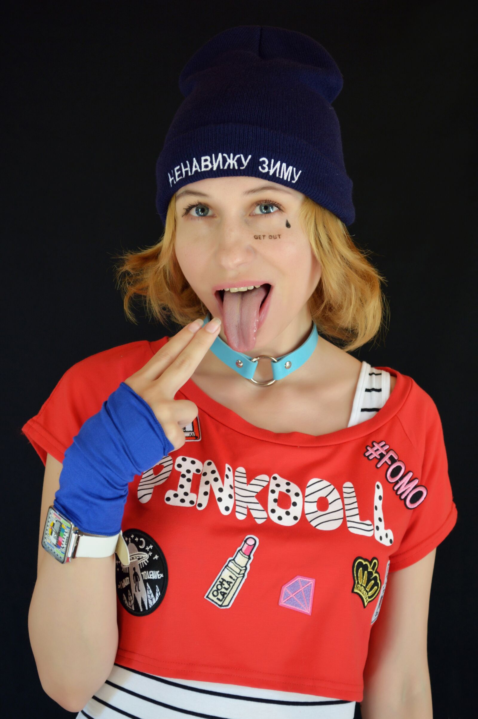Nikon D3200 sample photo. Sick, teen gestures, vomiting photography