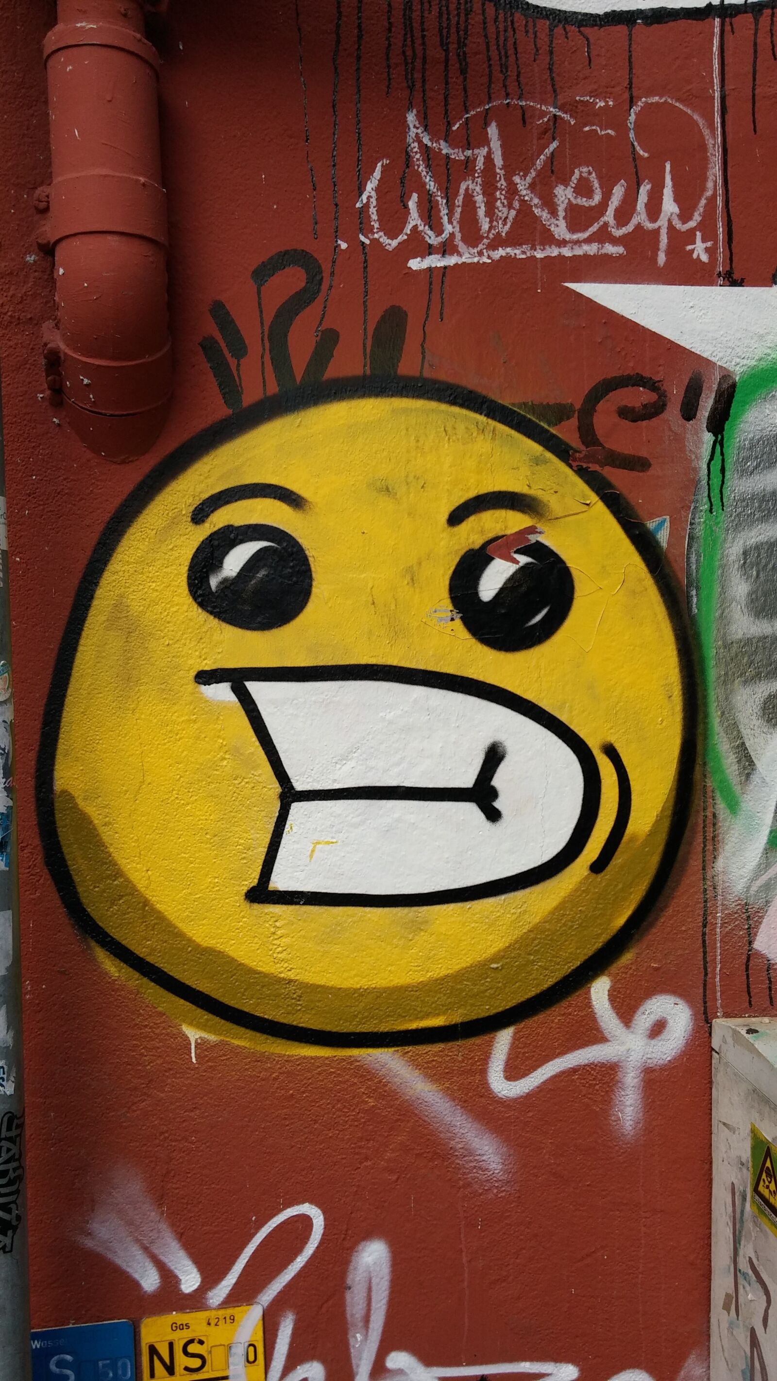 LG D855 sample photo. Graphity, smiley, funny photography