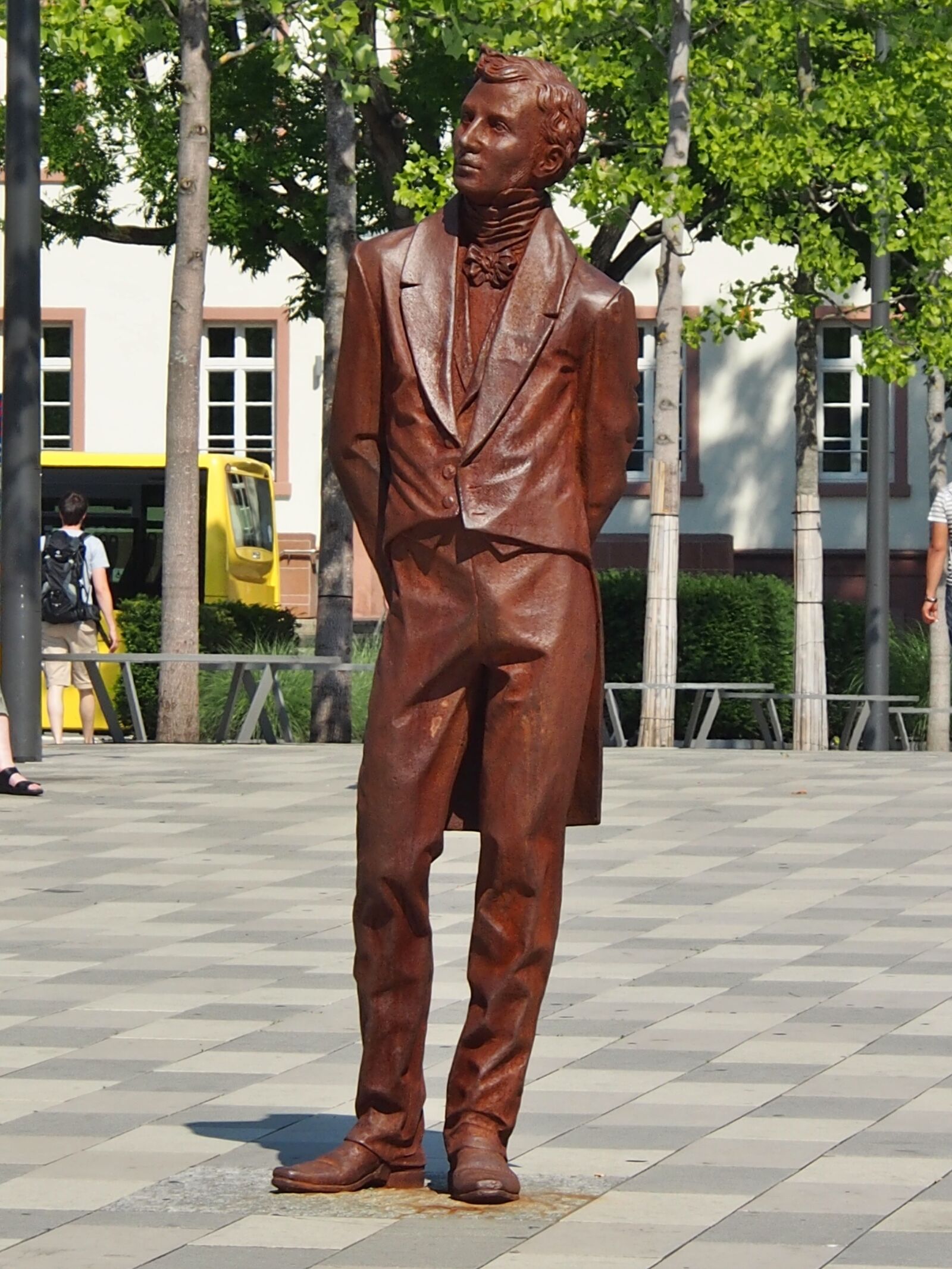 Olympus OM-D E-M5 sample photo. Moritz daniel oppenheim, statue photography