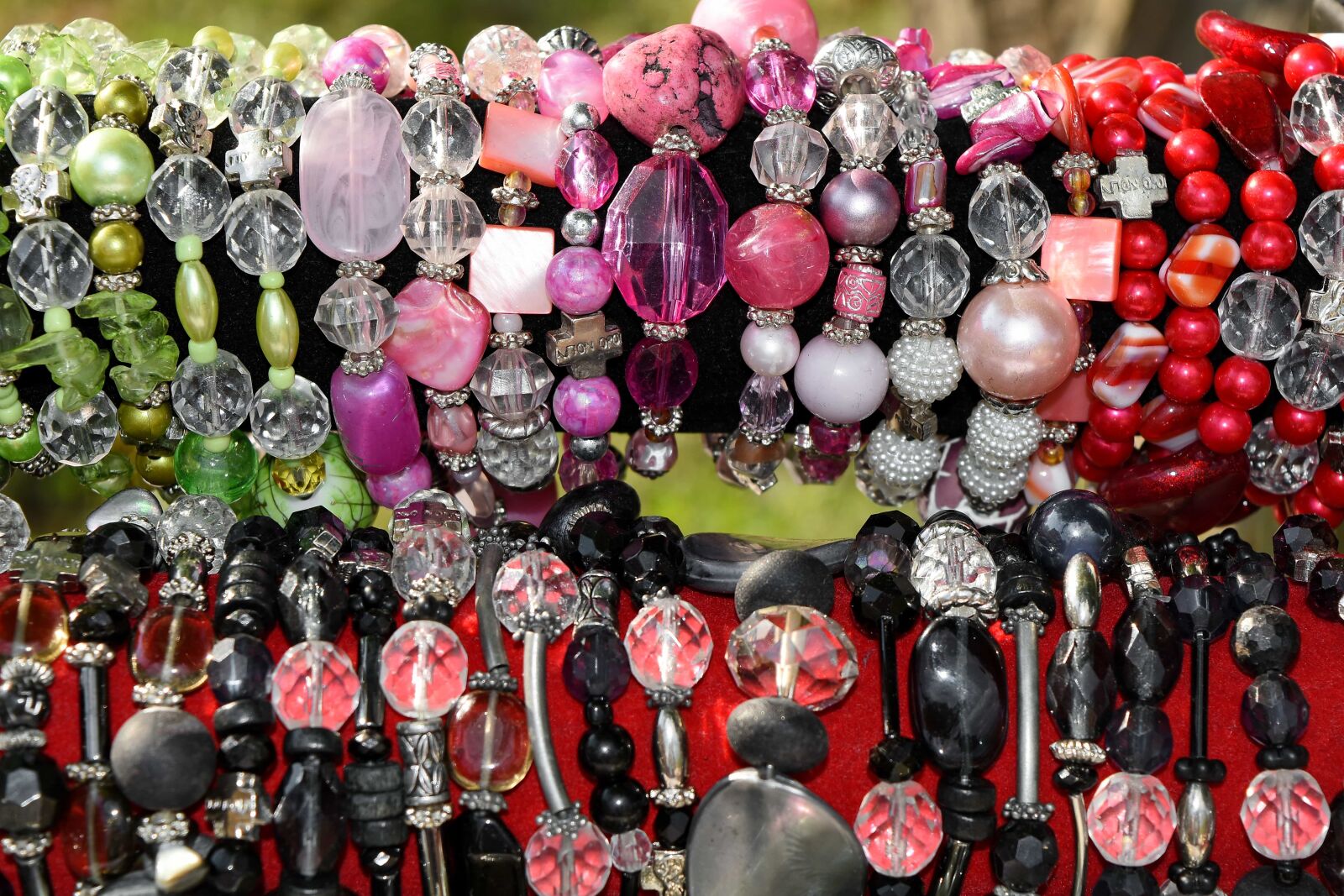 Nikon D5500 sample photo. Many, beads, market, jewelry photography