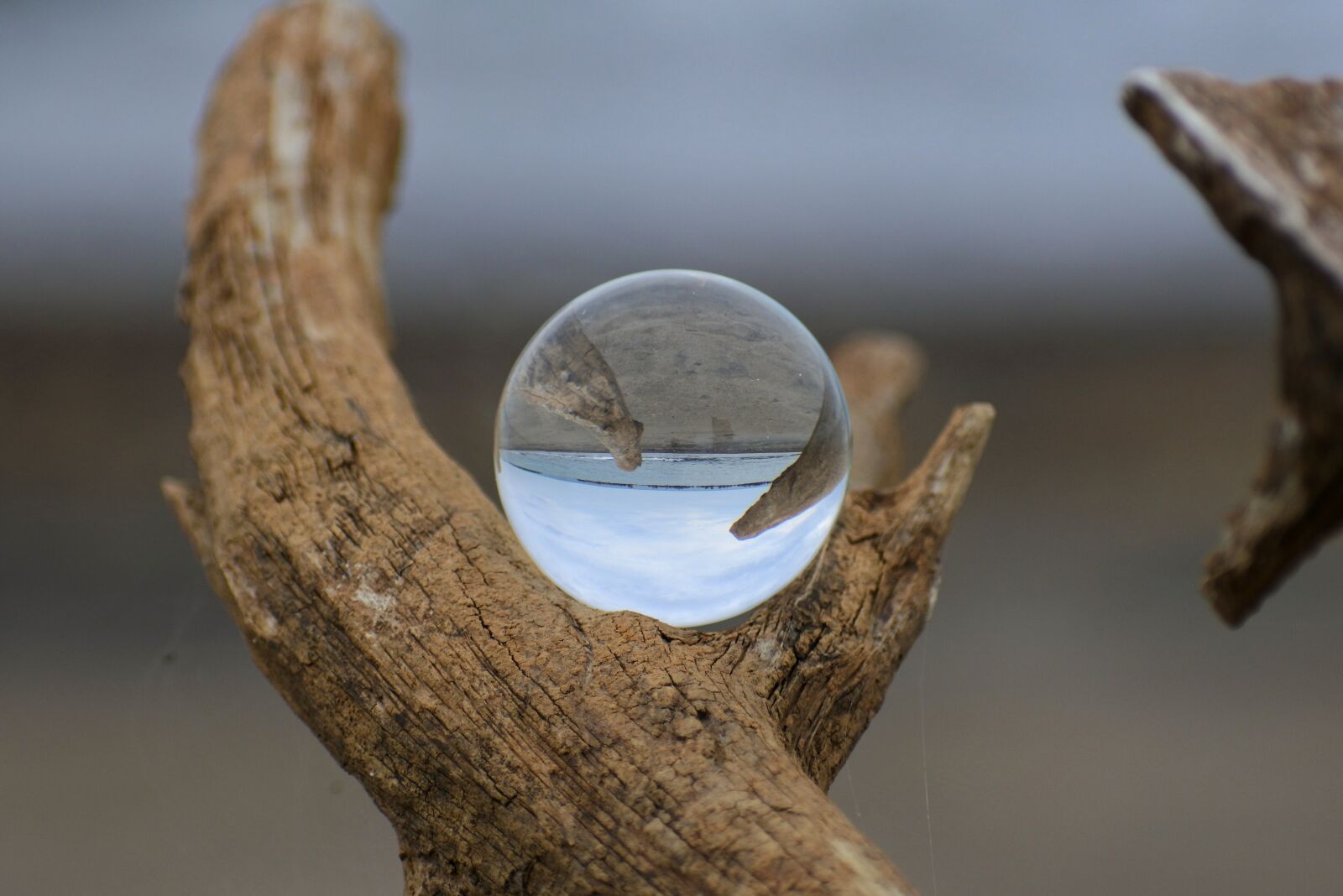 VR 70-300mm f/4.5-6.3G sample photo. Natural, landscape, sea photography