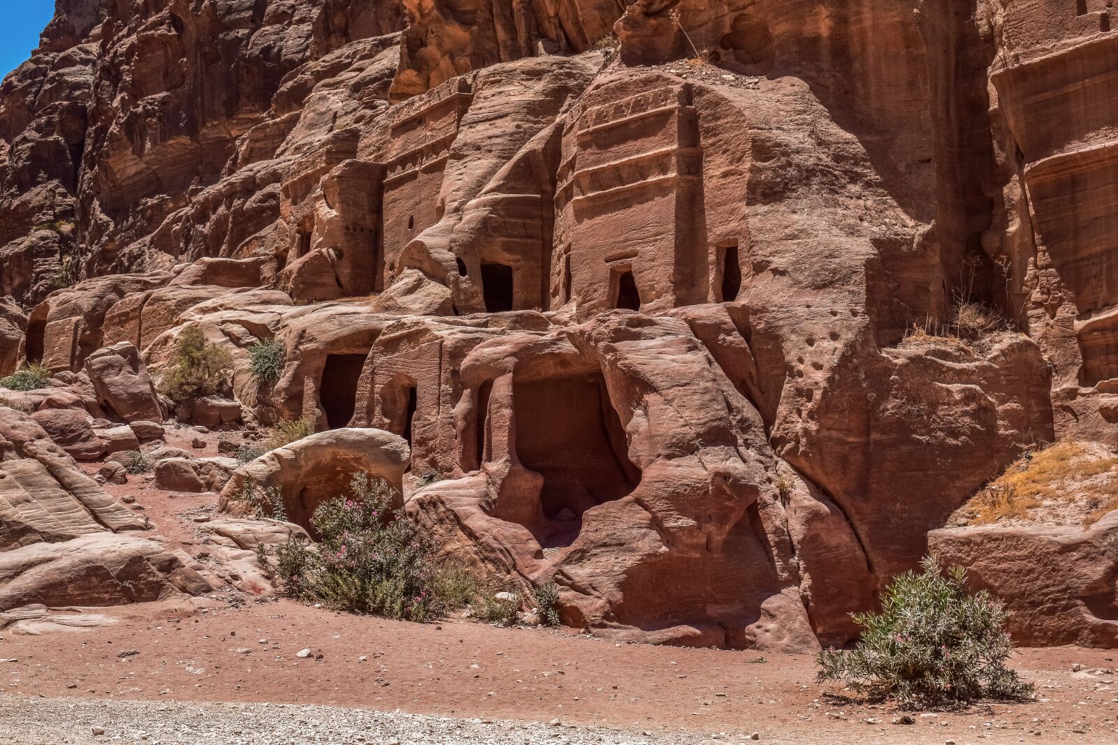 Nikon D3300 sample photo. Petra, jordan, caves photography