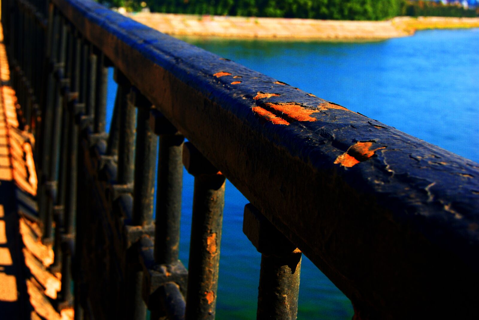 Sony Alpha DSLR-A230 sample photo. Bridge, irkutsk, water photography