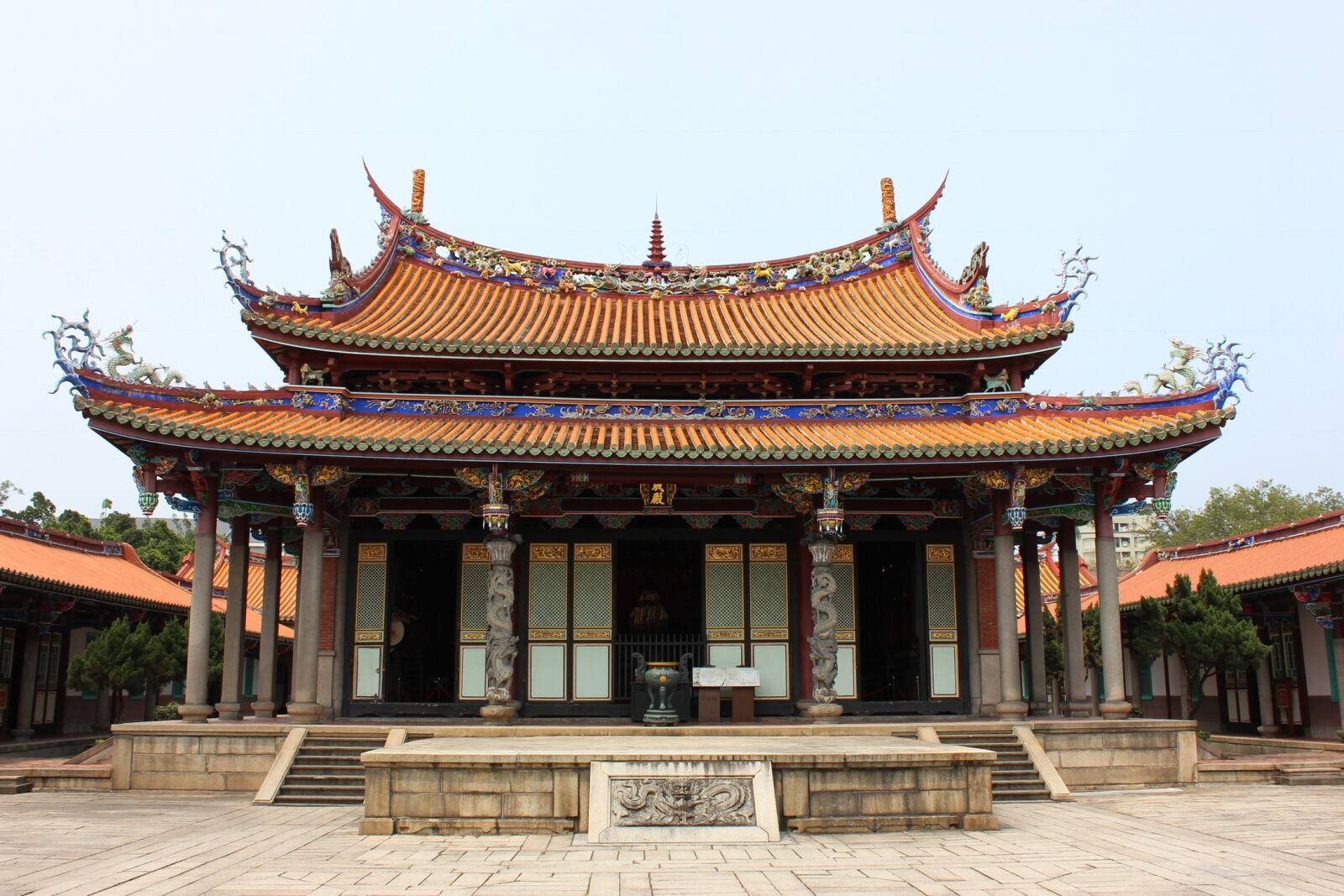 Canon EOS 600D (Rebel EOS T3i / EOS Kiss X5) sample photo. Temple, taipei, confucious photography