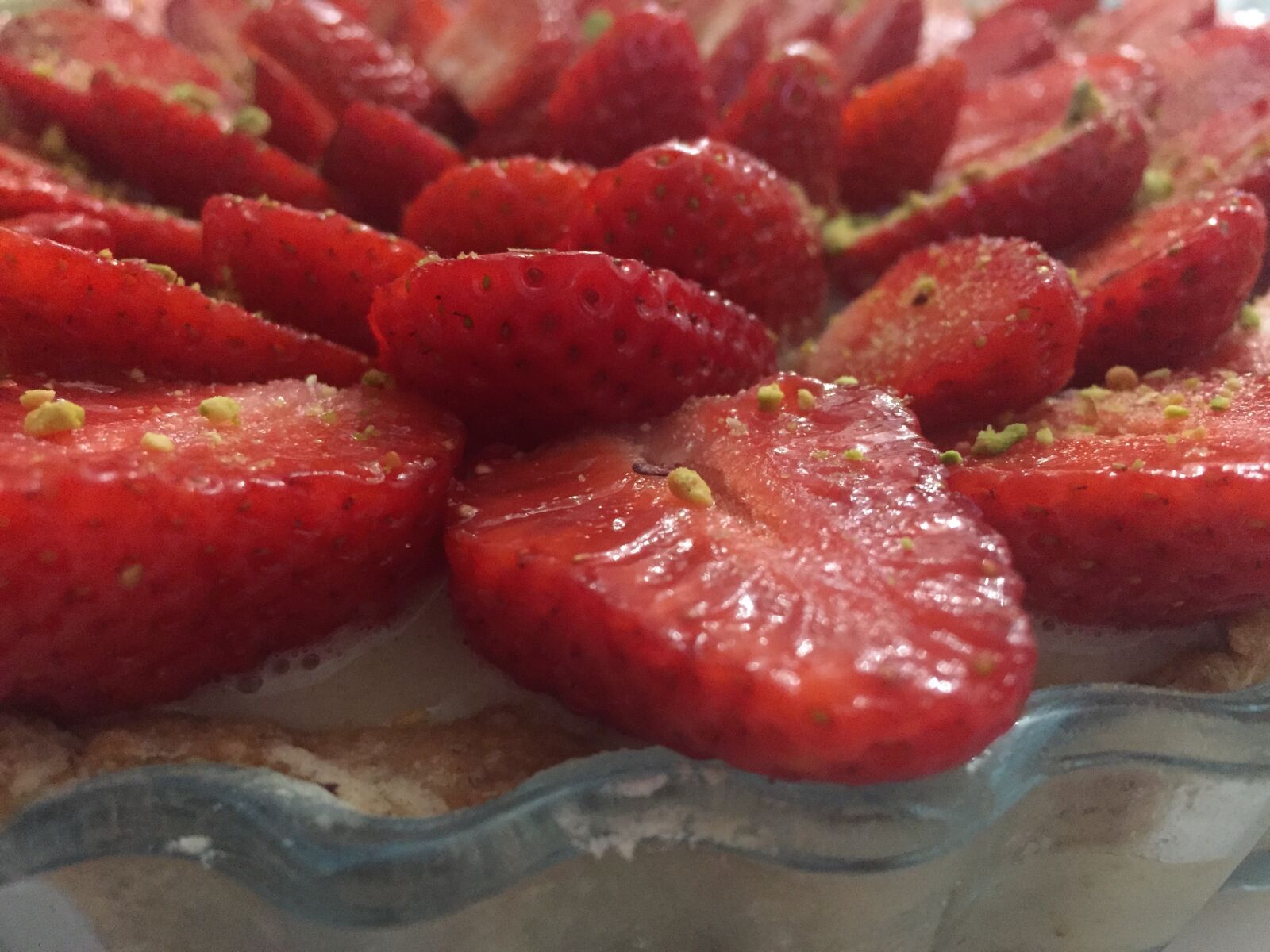 Apple iPhone 6 sample photo. Pie, strawberries, pastry photography