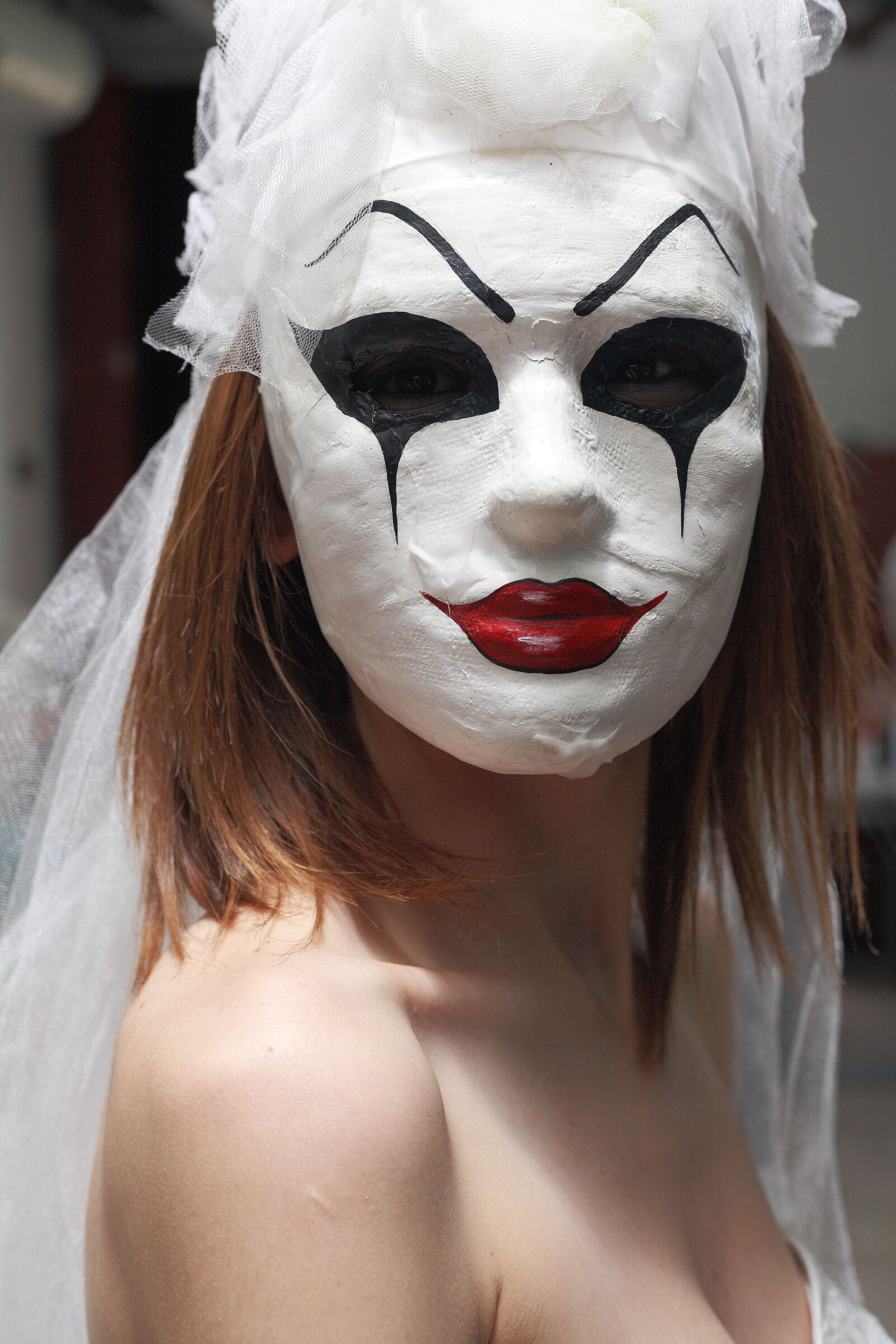 Canon EOS 5D Mark II sample photo. Mask, paint, horror photography