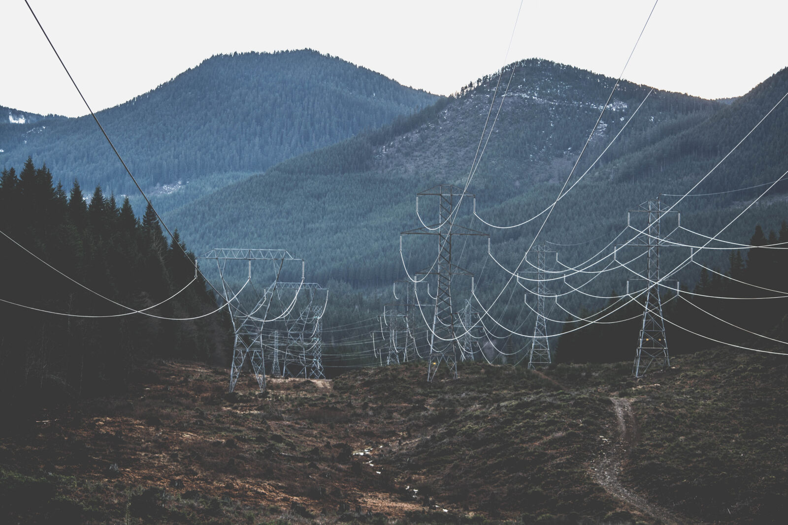 Nikon D5200 sample photo. Mountain, outdoors, power, lines photography