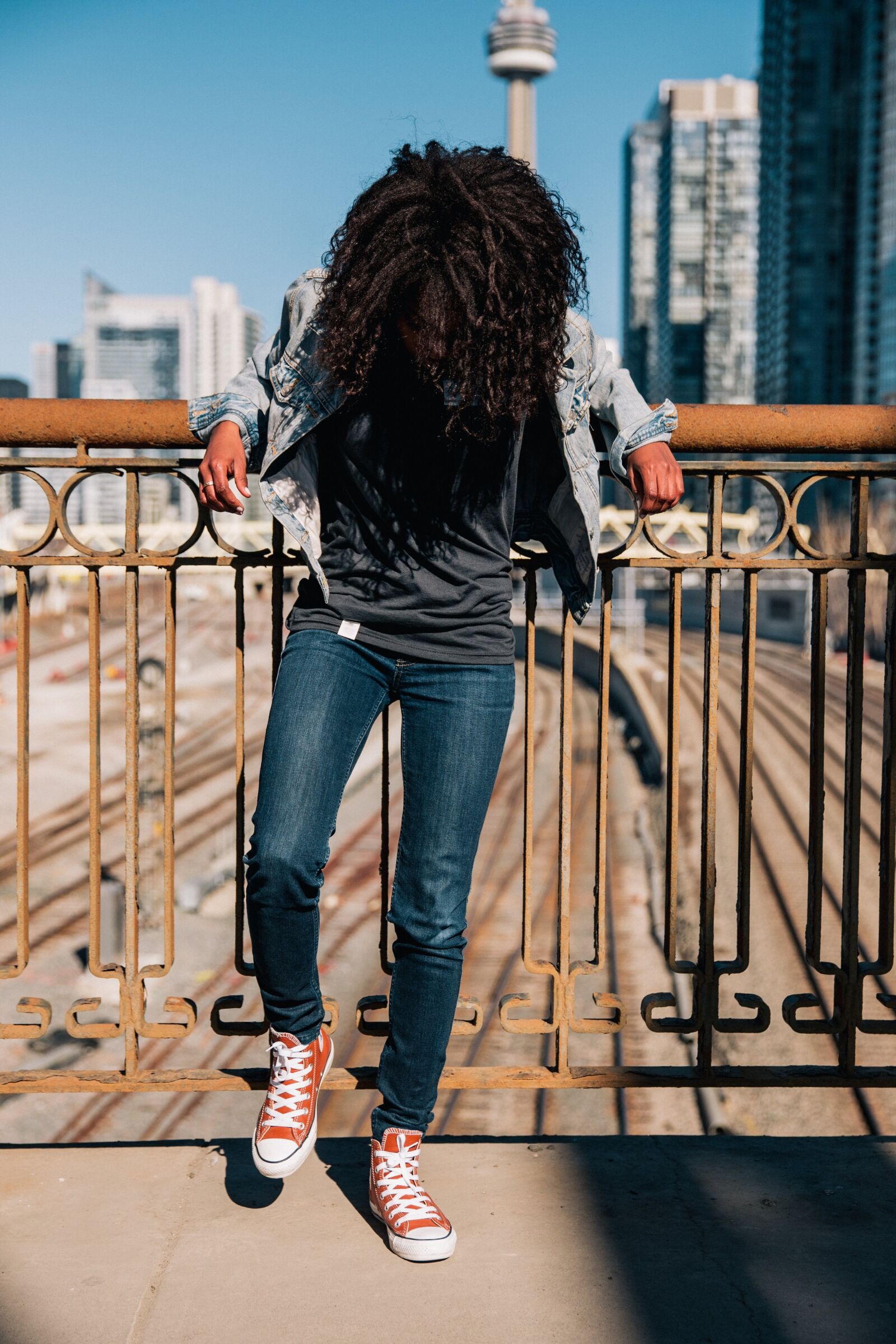 Canon EF 24-70mm F2.8L II USM sample photo. Men, women, apparel photography