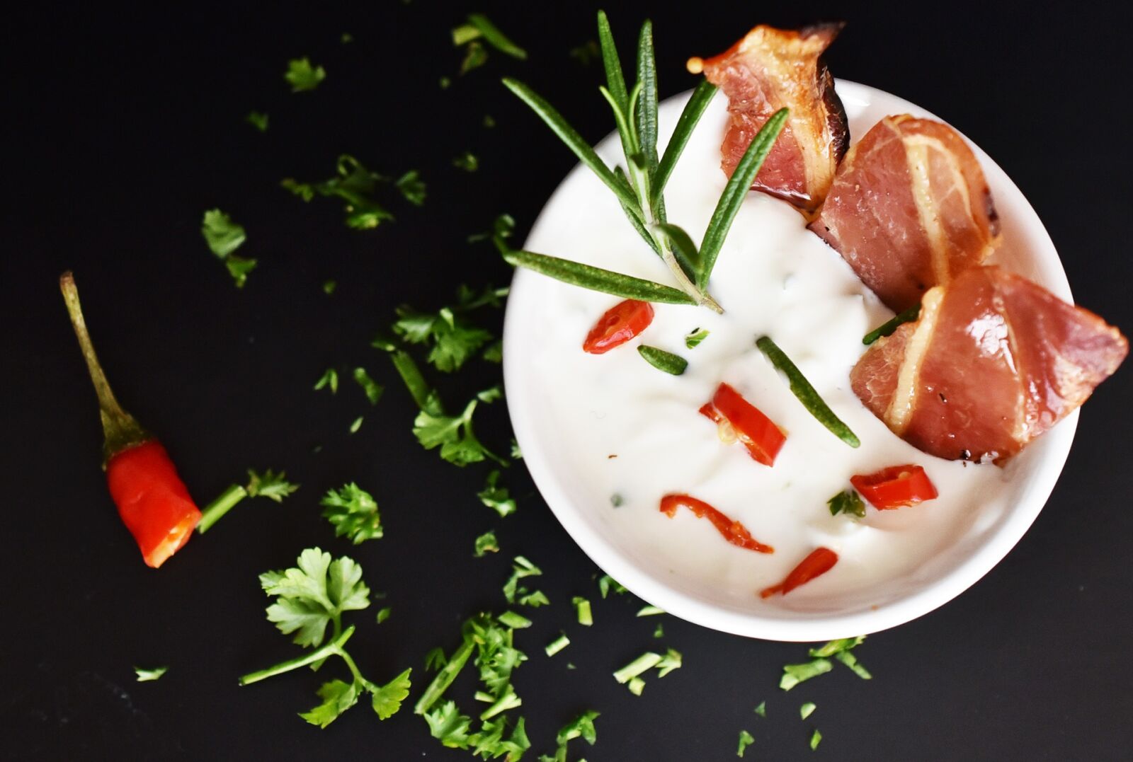 Nikon D750 sample photo. Bacon, rosemary, food photography