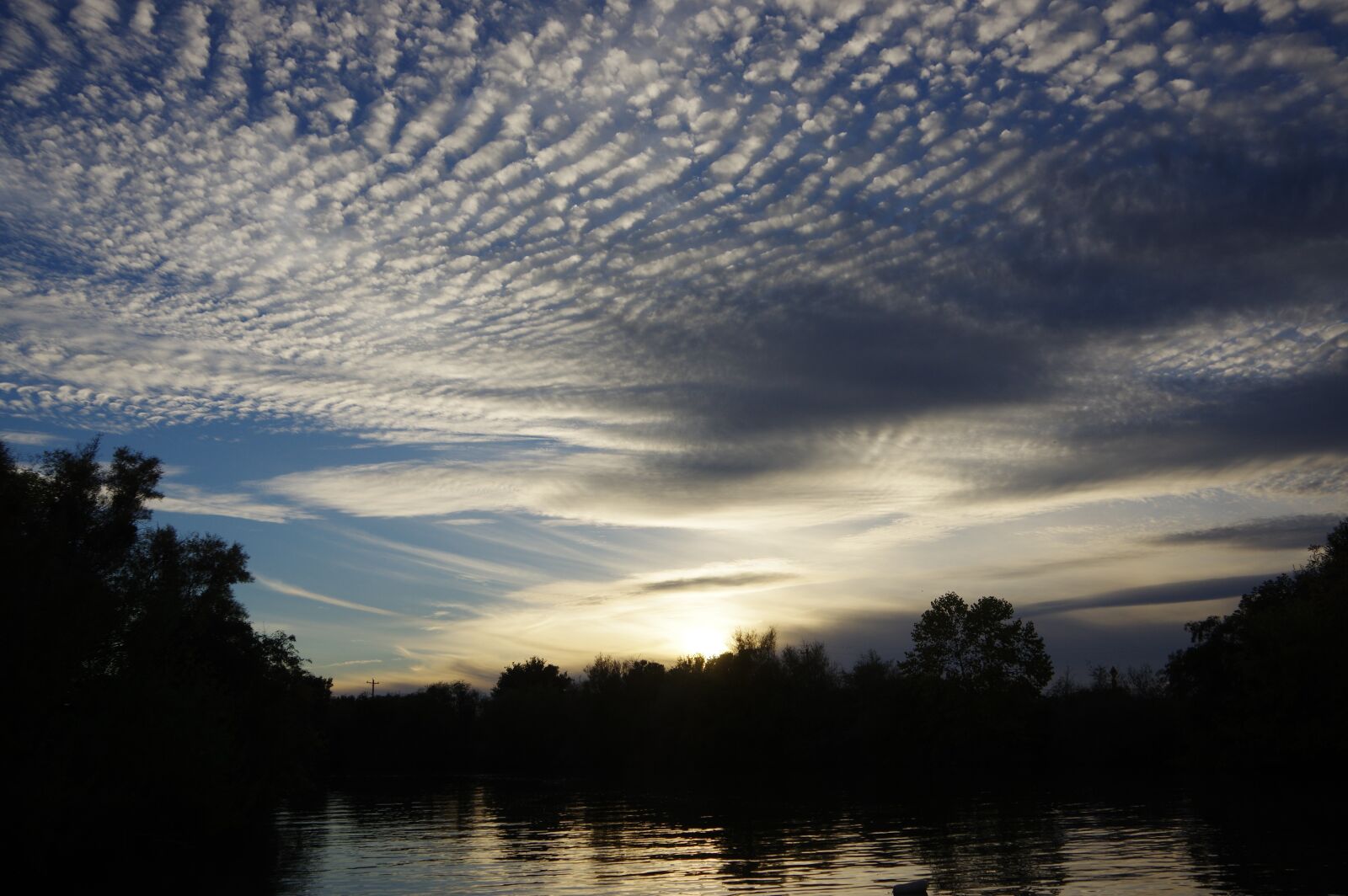 Pentax K-3 sample photo. Evening sky, clouds, pattern photography
