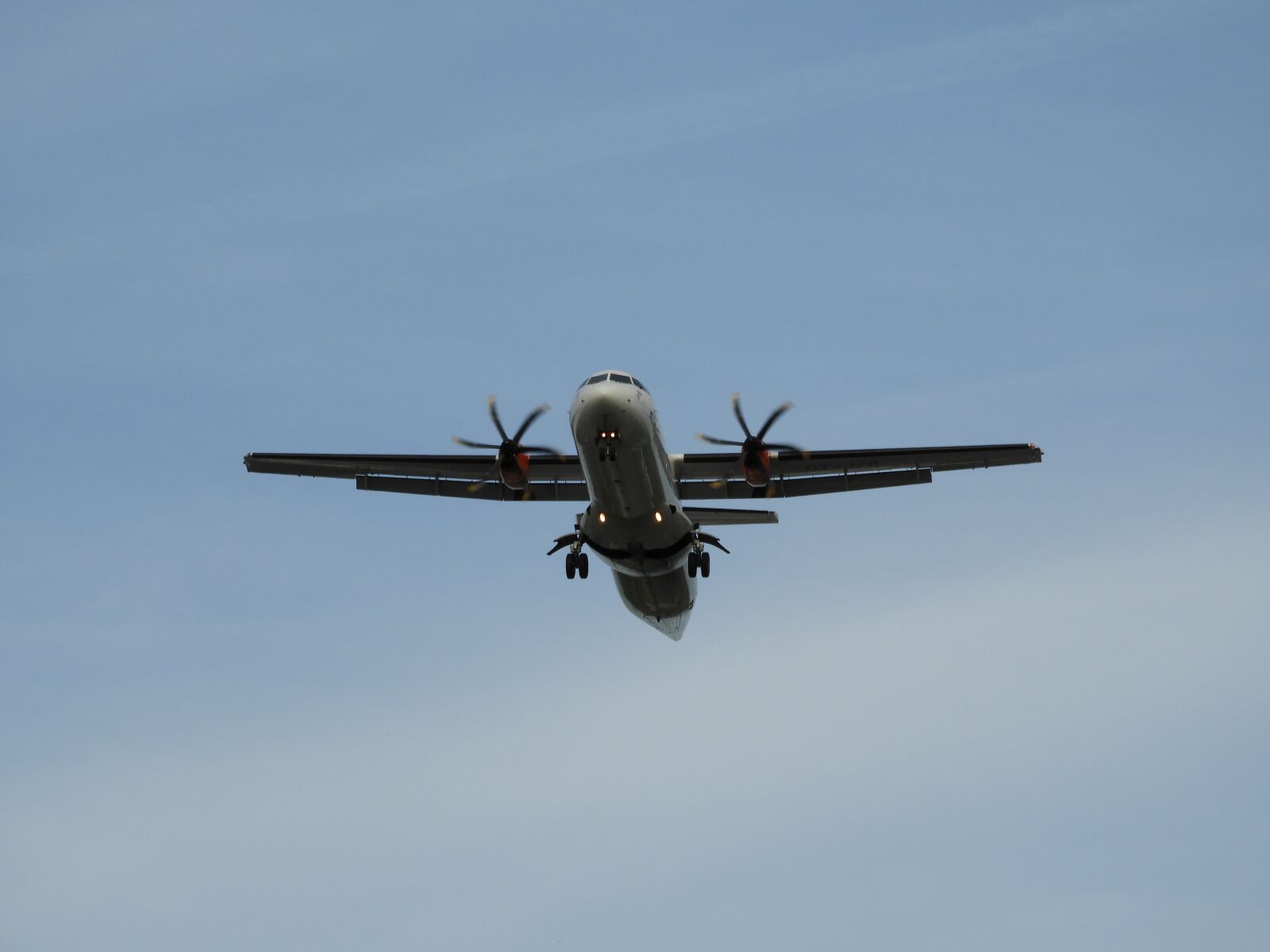 Nikon Coolpix B700 sample photo. Aircraft, propeller, sky photography