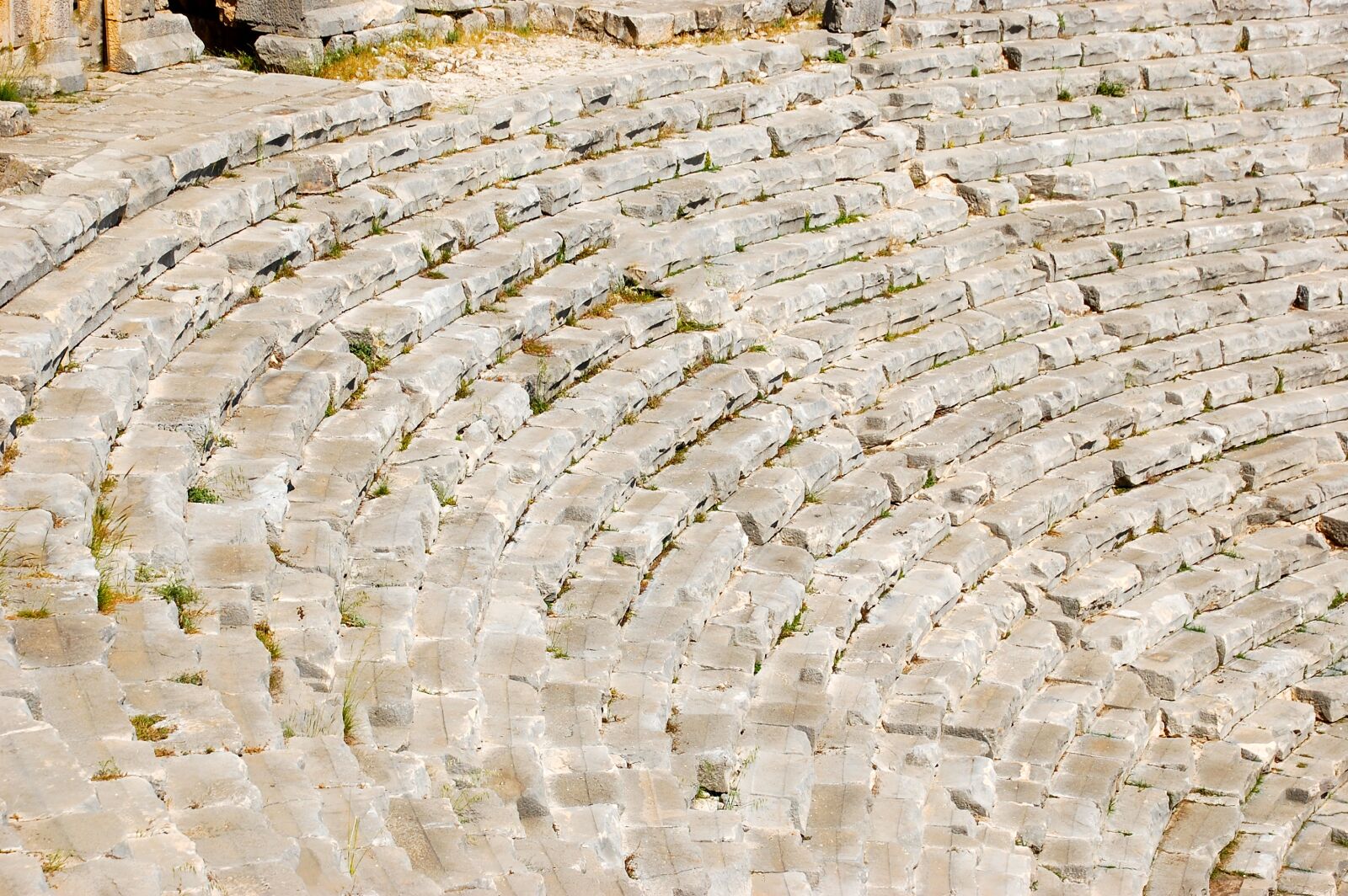 Nikon D40 sample photo. Amphitheater, antique construction, the photography