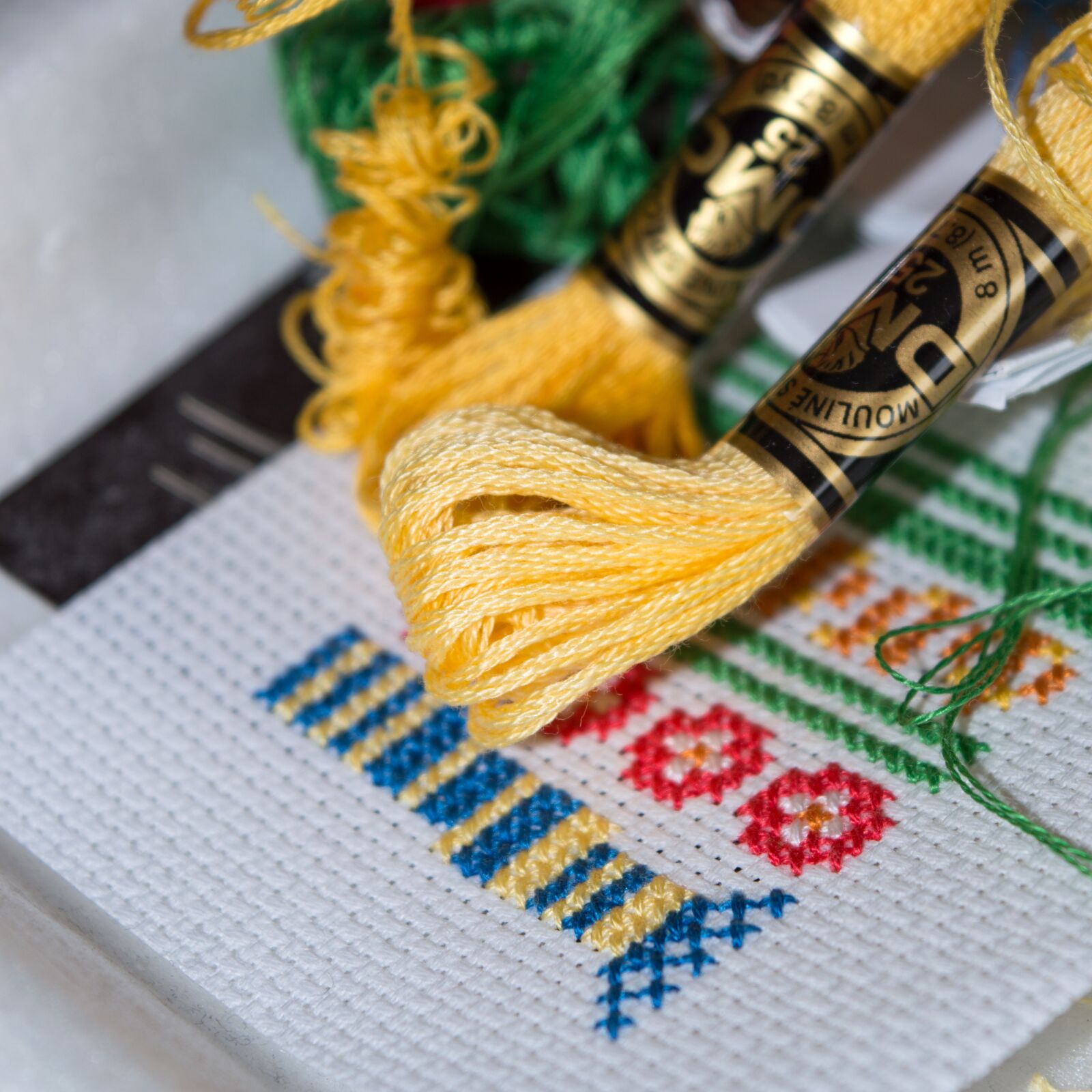 Nikon D3200 sample photo. Embroidery, needlework, thread photography