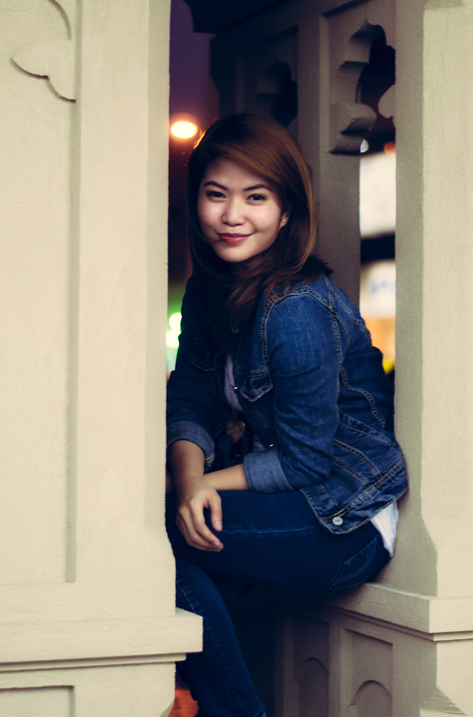 Nikon D3200 + Nikon AF-S Nikkor 50mm F1.8G sample photo. Casual, denim, girl, women photography