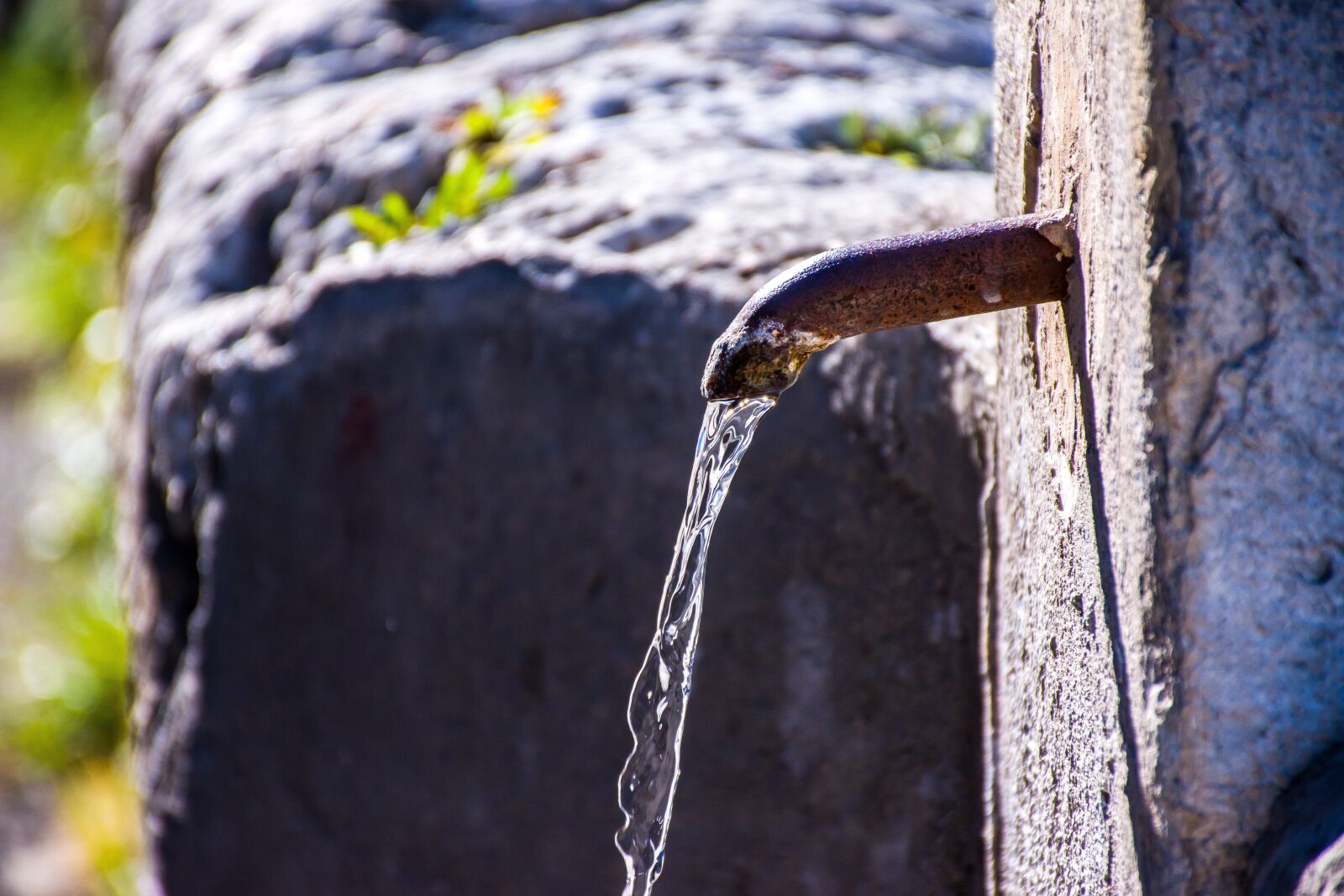 Nikon D5600 sample photo. Water, fountain, public photography